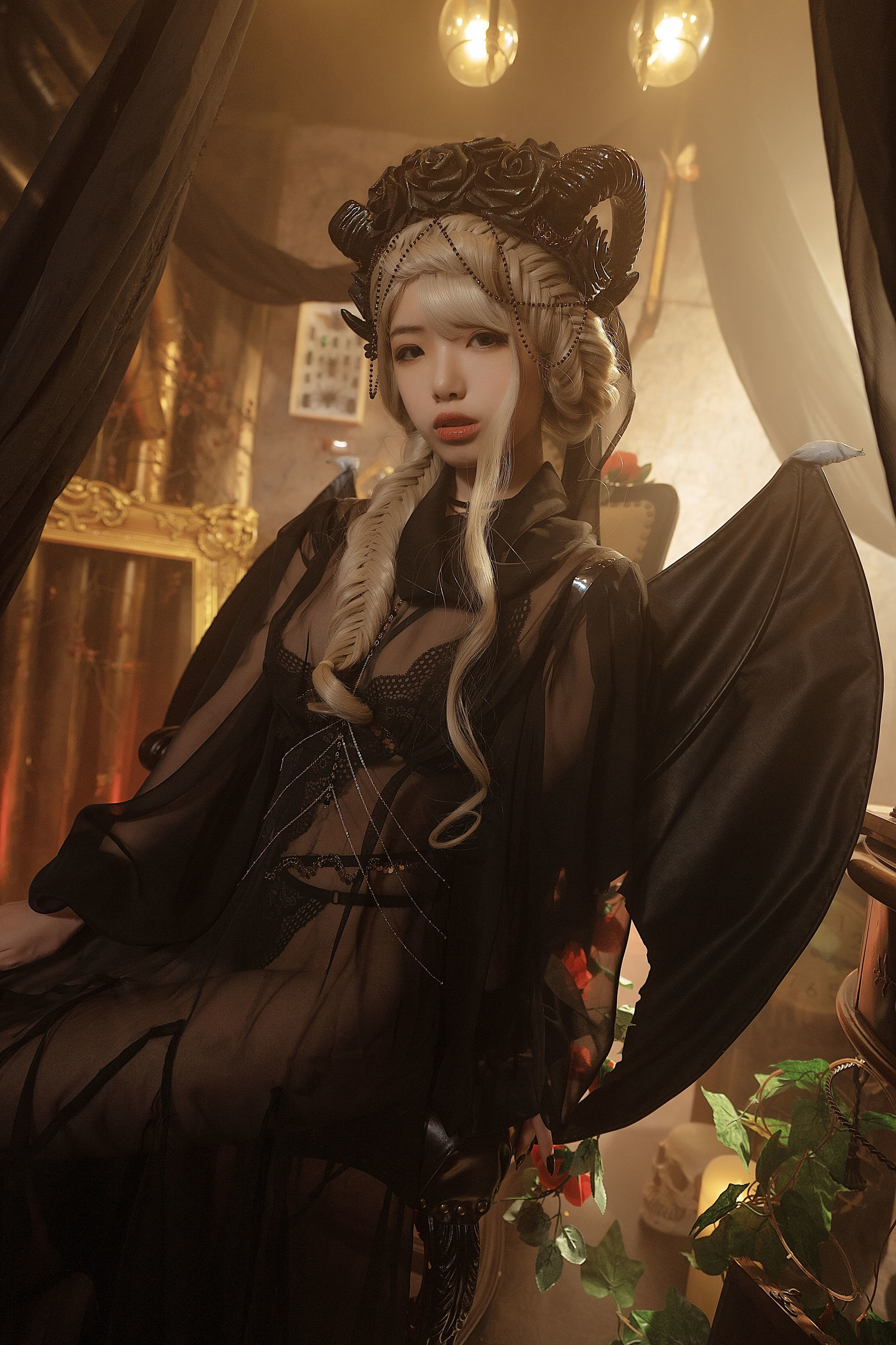 [萝莉COS] 雯妹 – 魅魔 gothic devil [16P] - 秀人网免费无水印在线套图写真