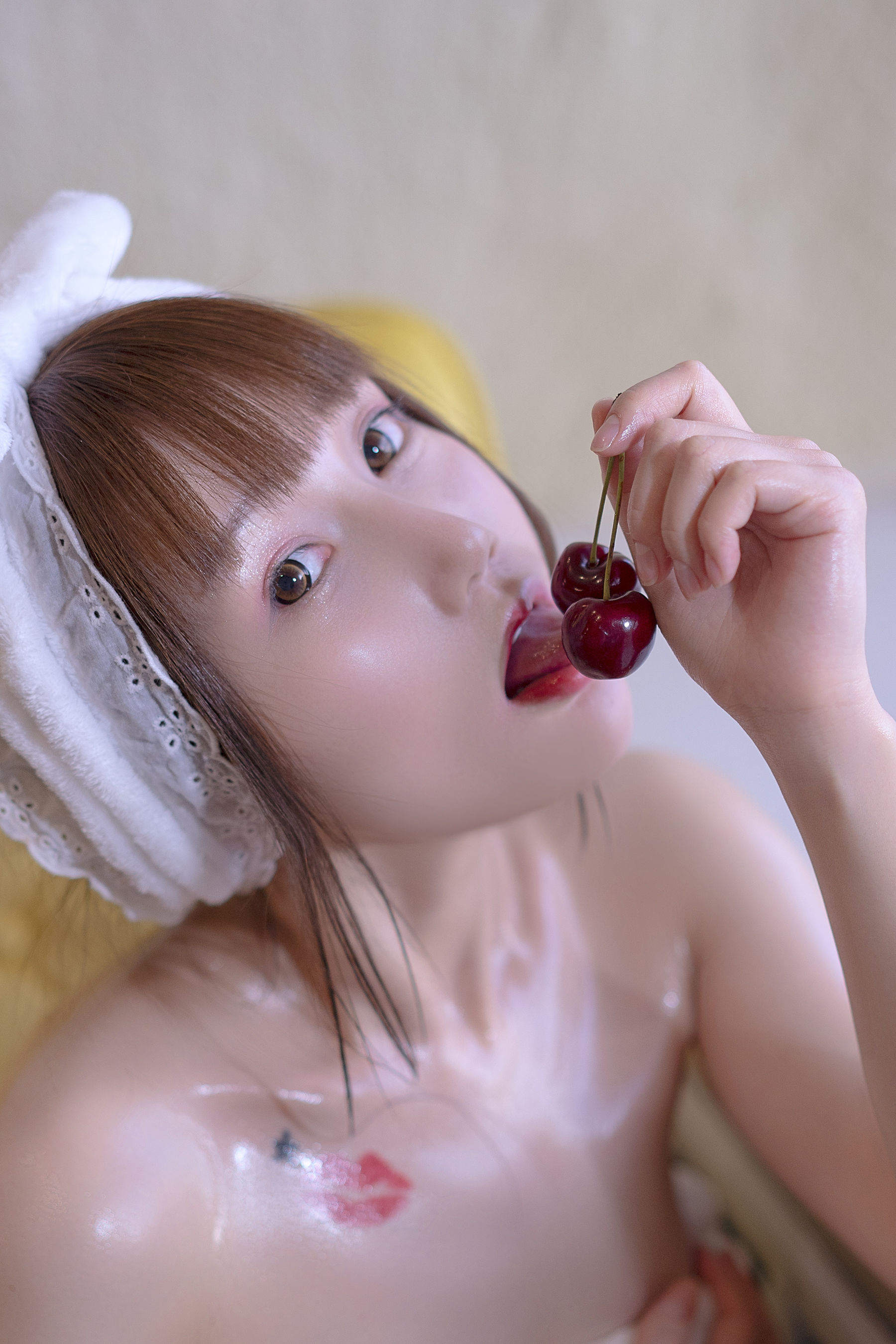 COS少女星野咪兔 – 春日气泡 [25P] - 秀人网免费无水印在线套图写真