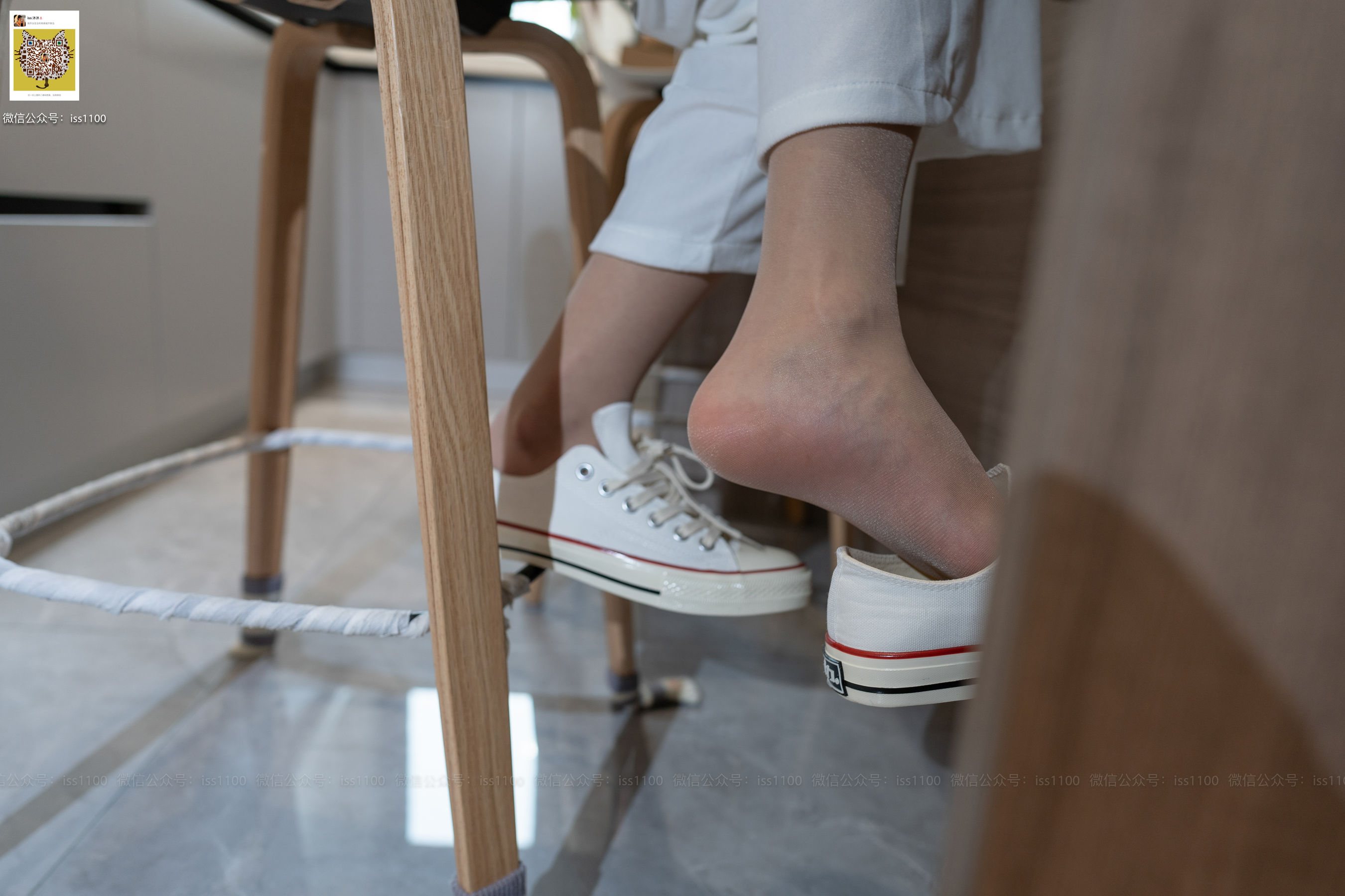 [ISS系列] 佳佳 脚尖加固 [102P] - 秀人网免费无水印在线套图写真