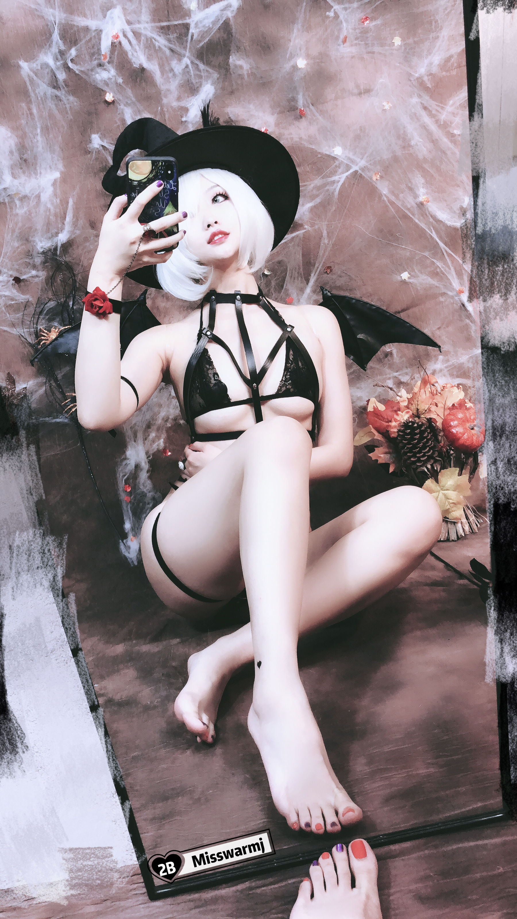 MisswarmJ – Halloween 2B [18P] - 秀人网免费无水印在线套图写真