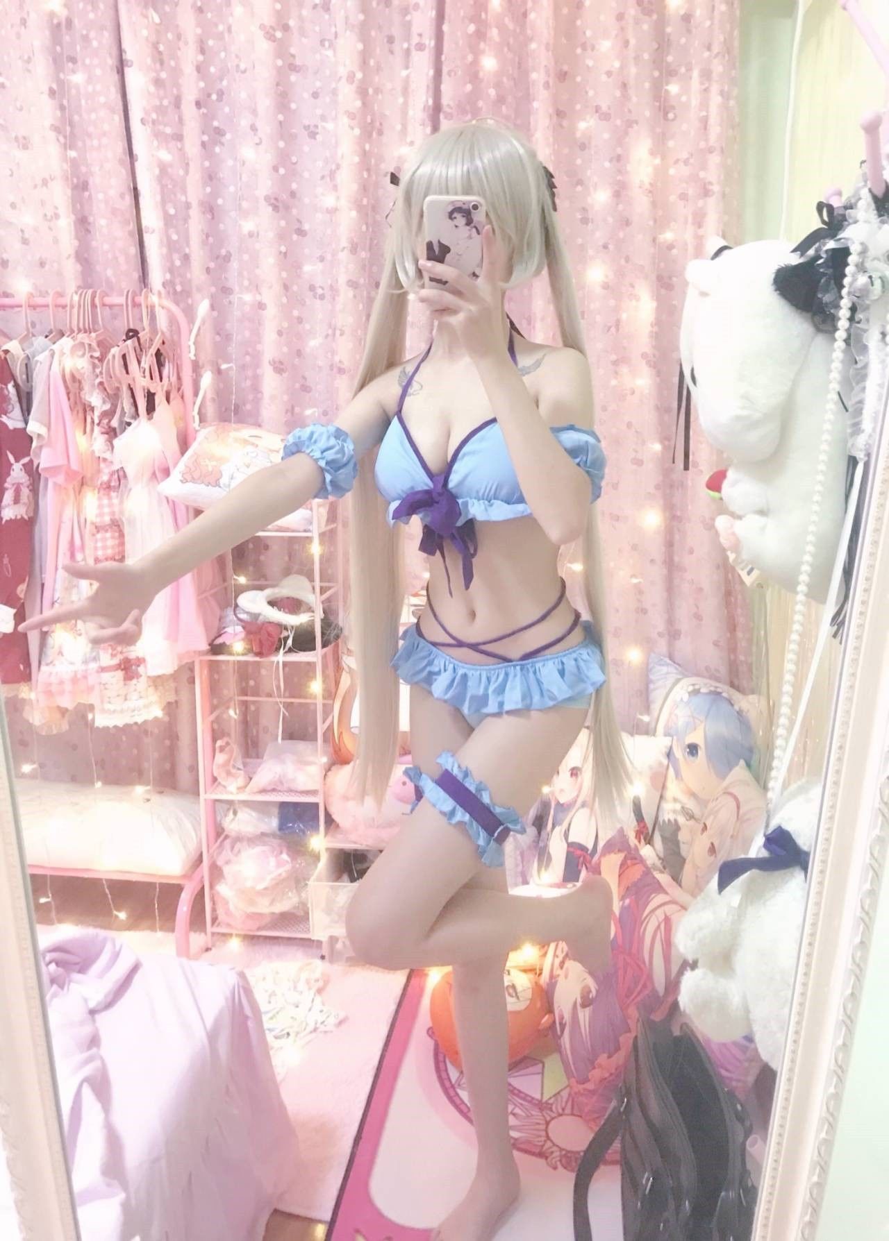 似喵 – 英梨梨 [9P] - 秀人网免费无水印在线套图写真