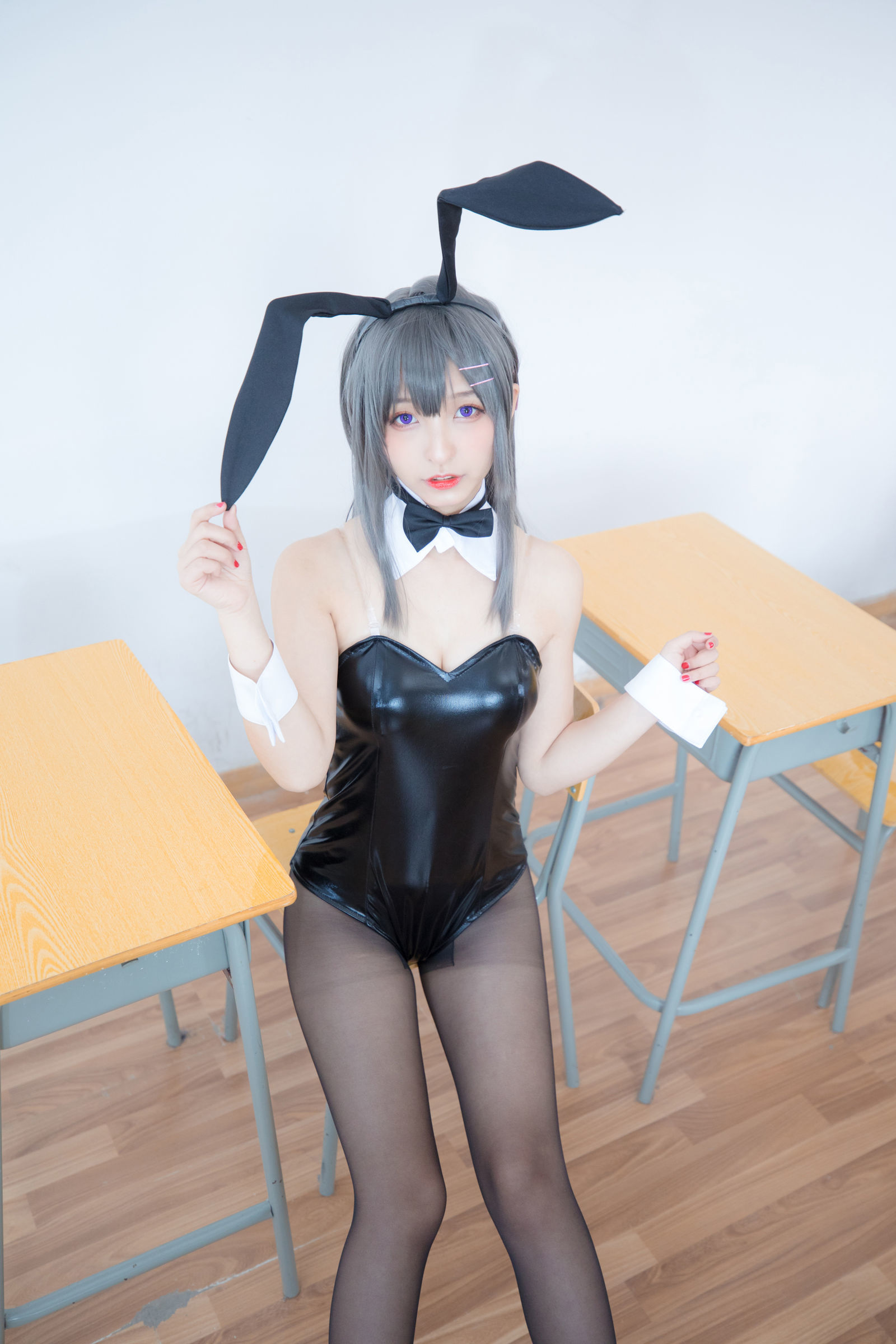 [萝莉COS] 神楽板真冬 樱岛麻衣 [140P] - 秀人网免费无水印在线套图写真