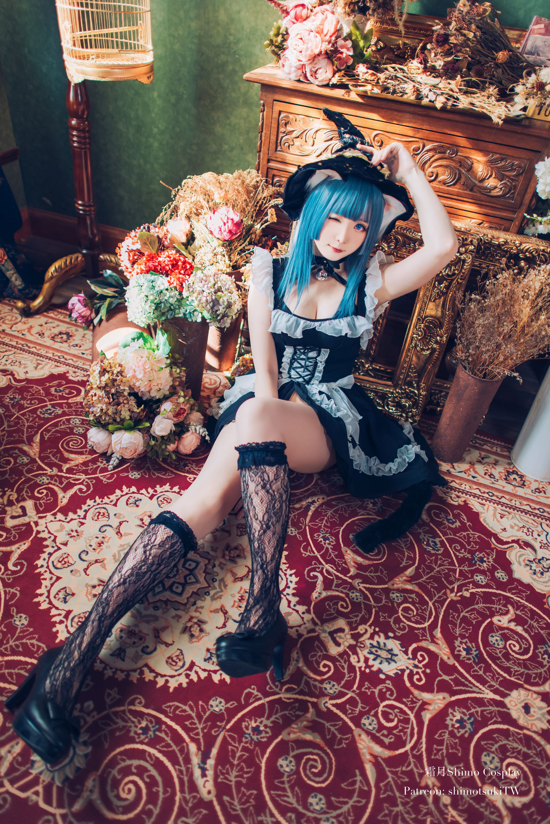 微博妹纸霜月shimo – 蕾丝 [18P] - 秀人网免费无水印在线套图写真