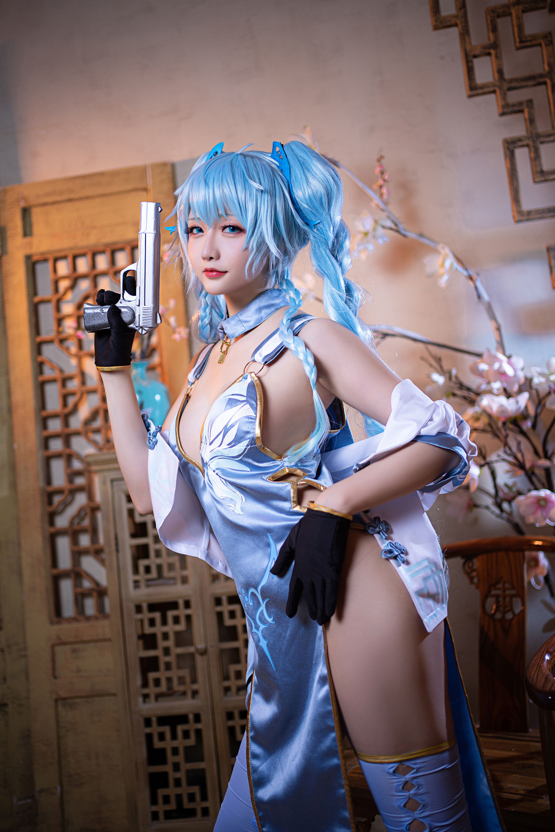 Coser小姐姐星之迟迟 – 秘密花园 PA15翠雀媚 [14P] - 秀人网免费无水印在线套图写真