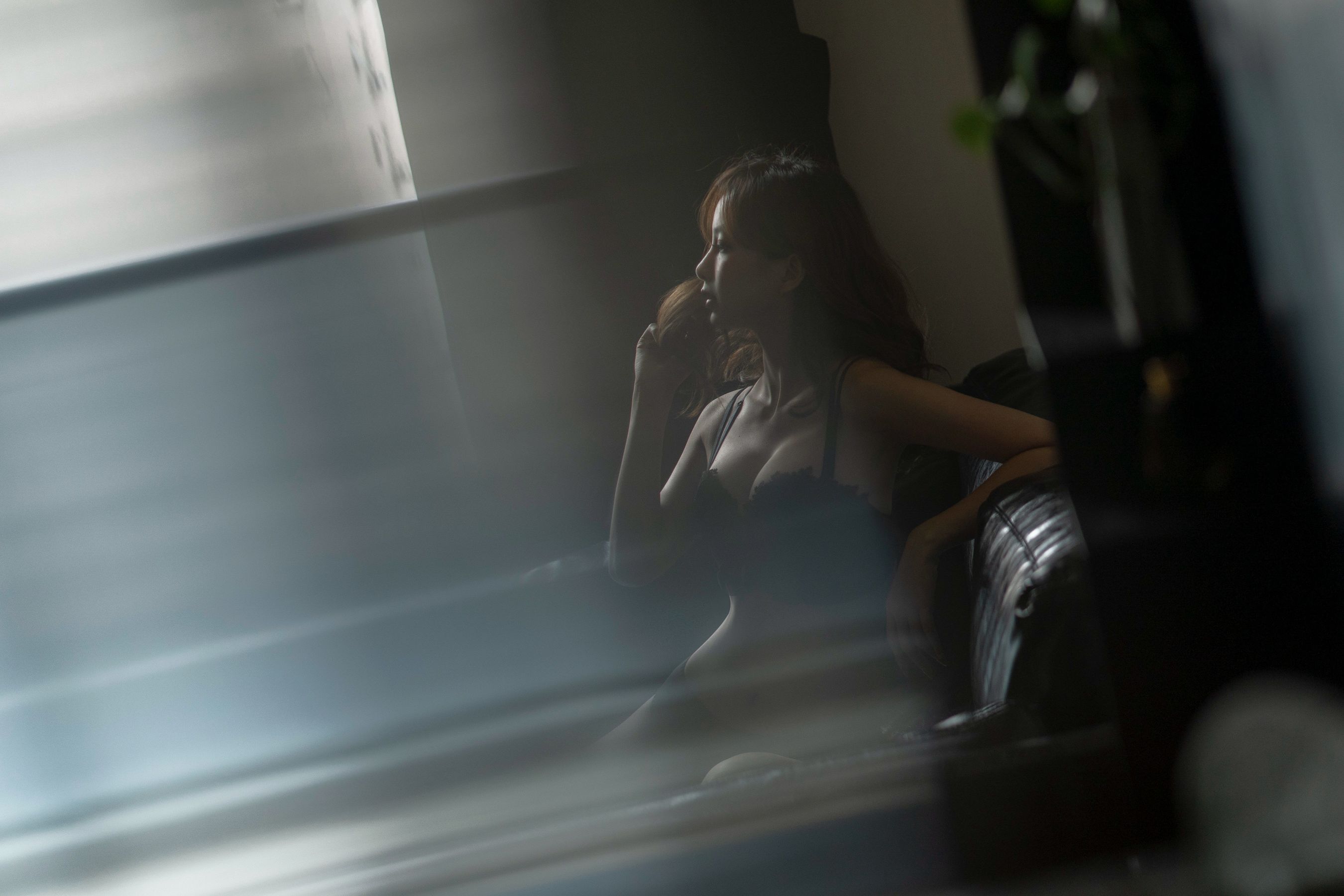 Nicole小月 – 黑色内衣 [18P] - 秀人网免费无水印在线套图写真