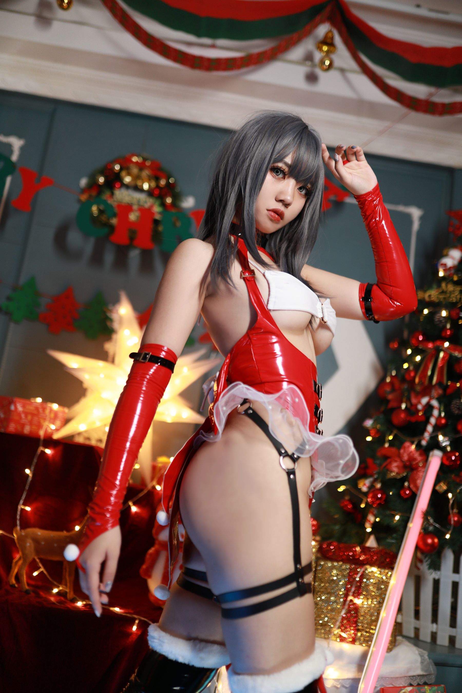 啊日日_Ganlory – 圣诞 [45P] - 秀人网免费无水印在线套图写真