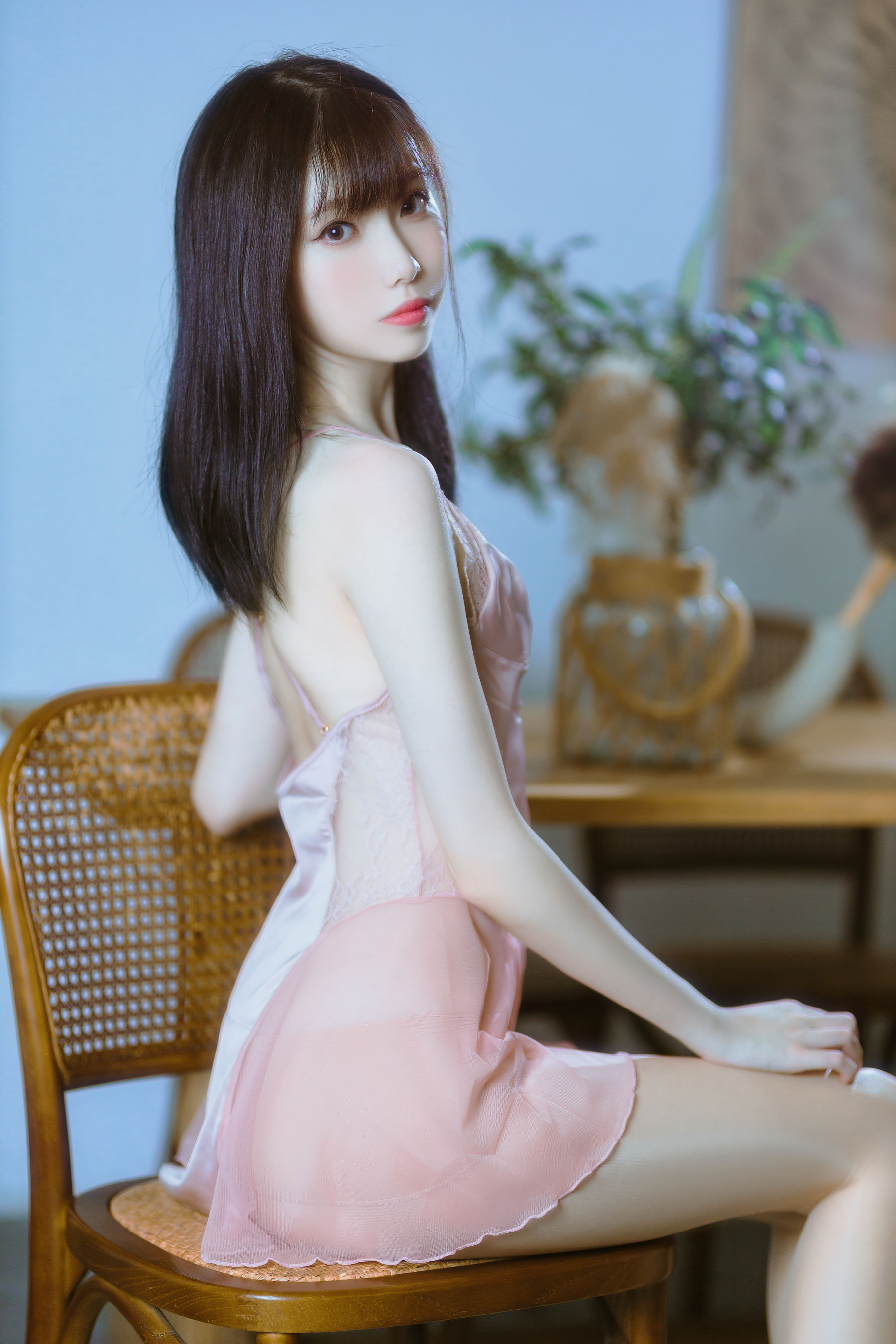 许岚(叁月life) – 半透粉纱 [40P] - 秀人网免费无水印在线套图写真