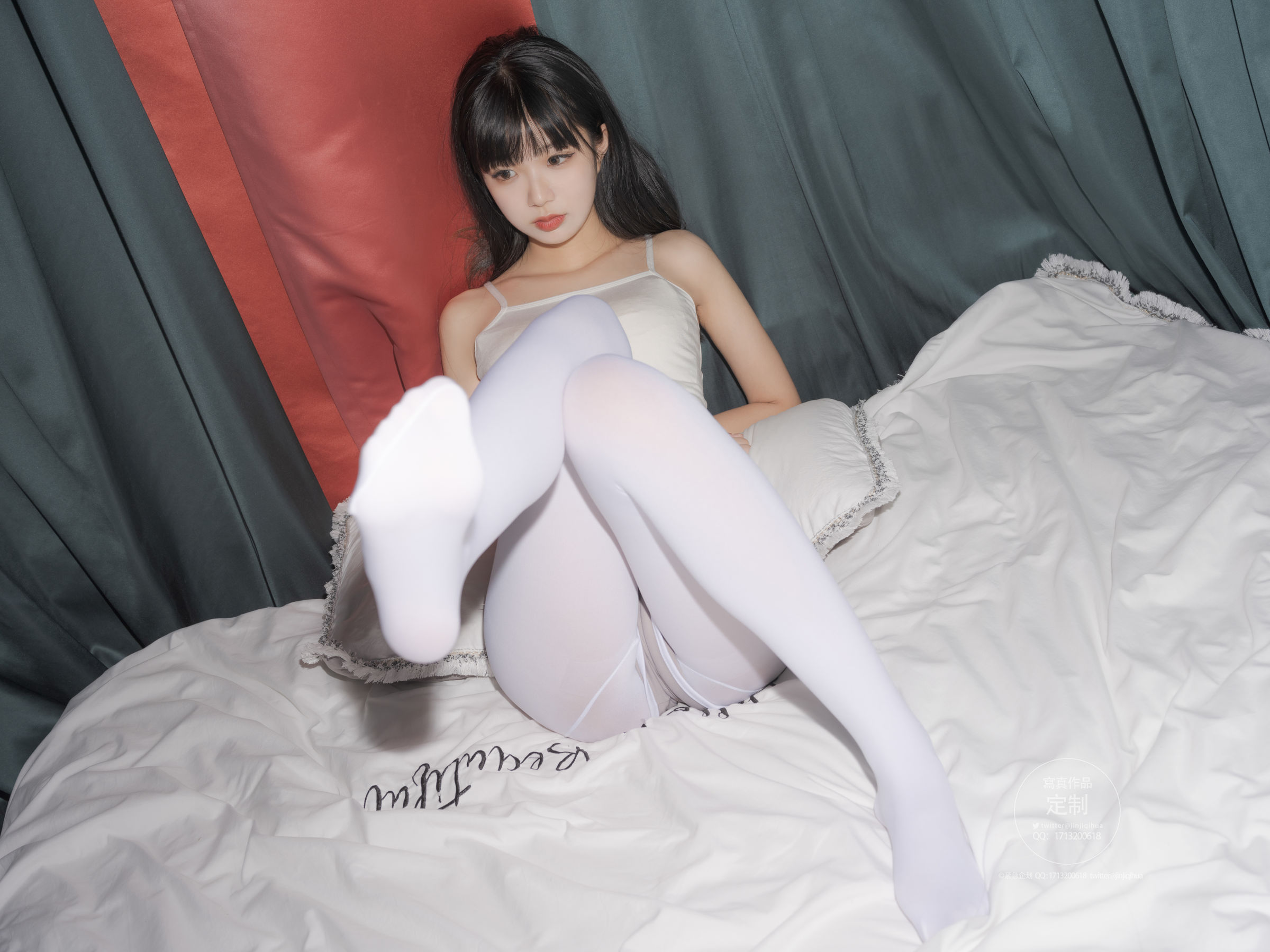 [紧急企划] NO.020 一只喵喵梓 [48P] - 秀人网免费无水印在线套图写真