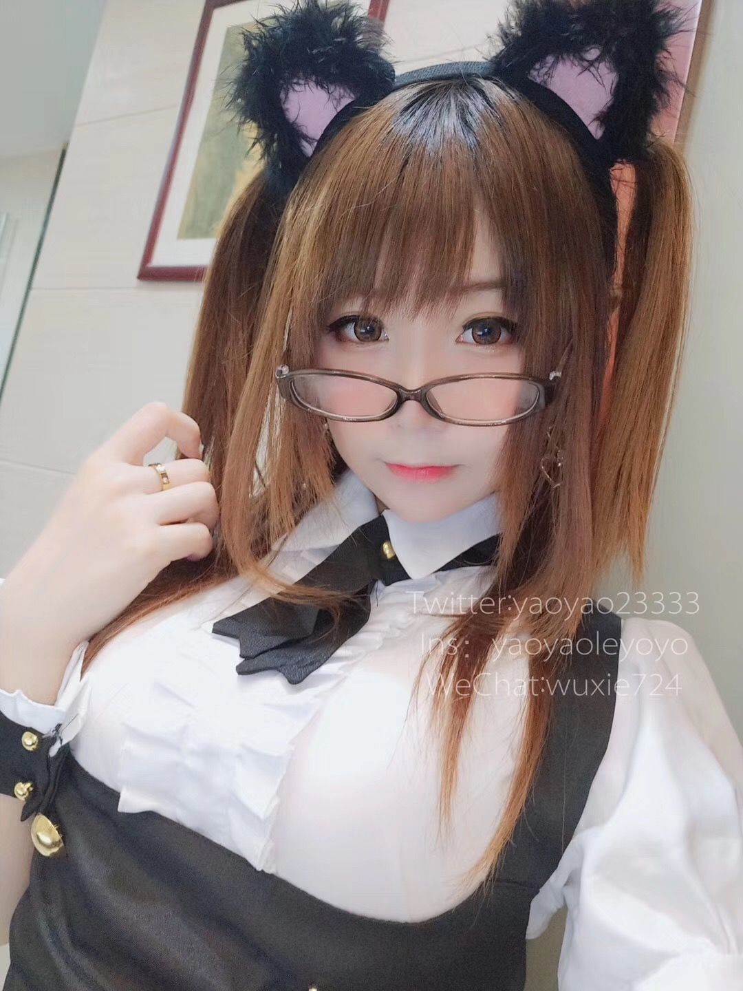 [萝莉COS] 摇摇乐yoyo – 黑丝女仆 [59P] - 秀人网免费无水印在线套图写真