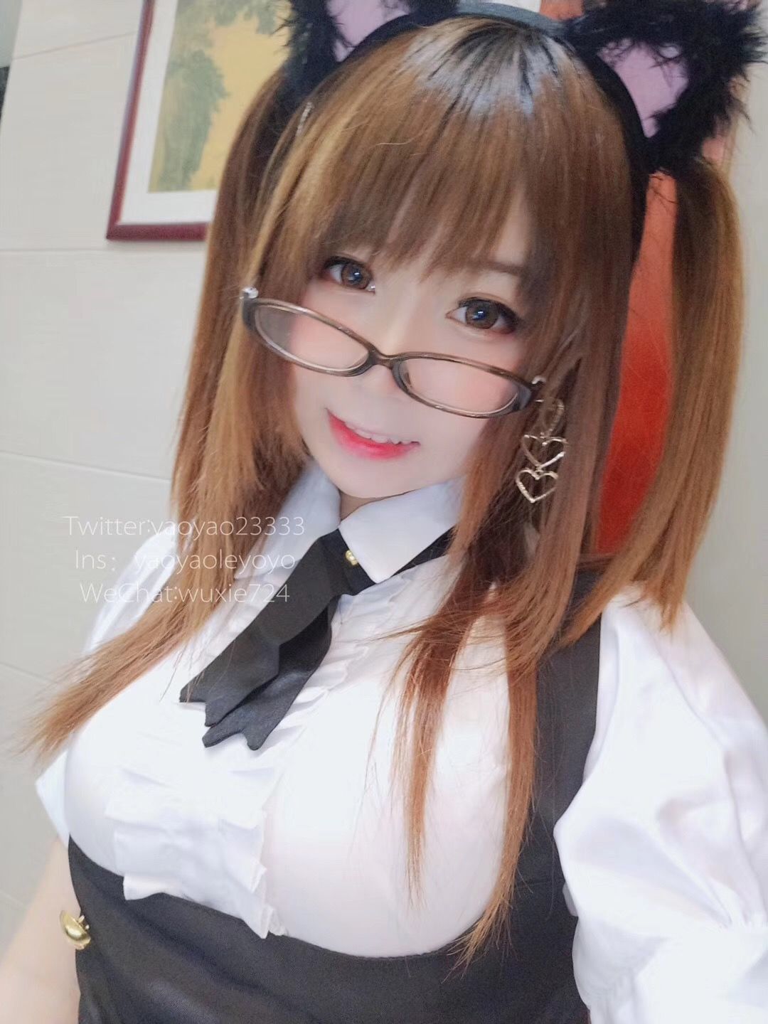 [萝莉COS] 摇摇乐yoyo – 黑丝女仆 [59P] - 秀人网免费无水印在线套图写真