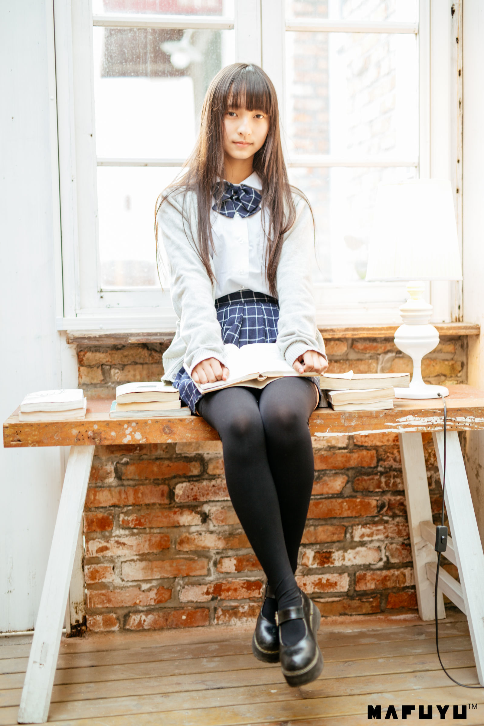 [萝莉COS] 神楽板真冬 JK学生系列套图 [47P] - 秀人网免费无水印在线套图写真