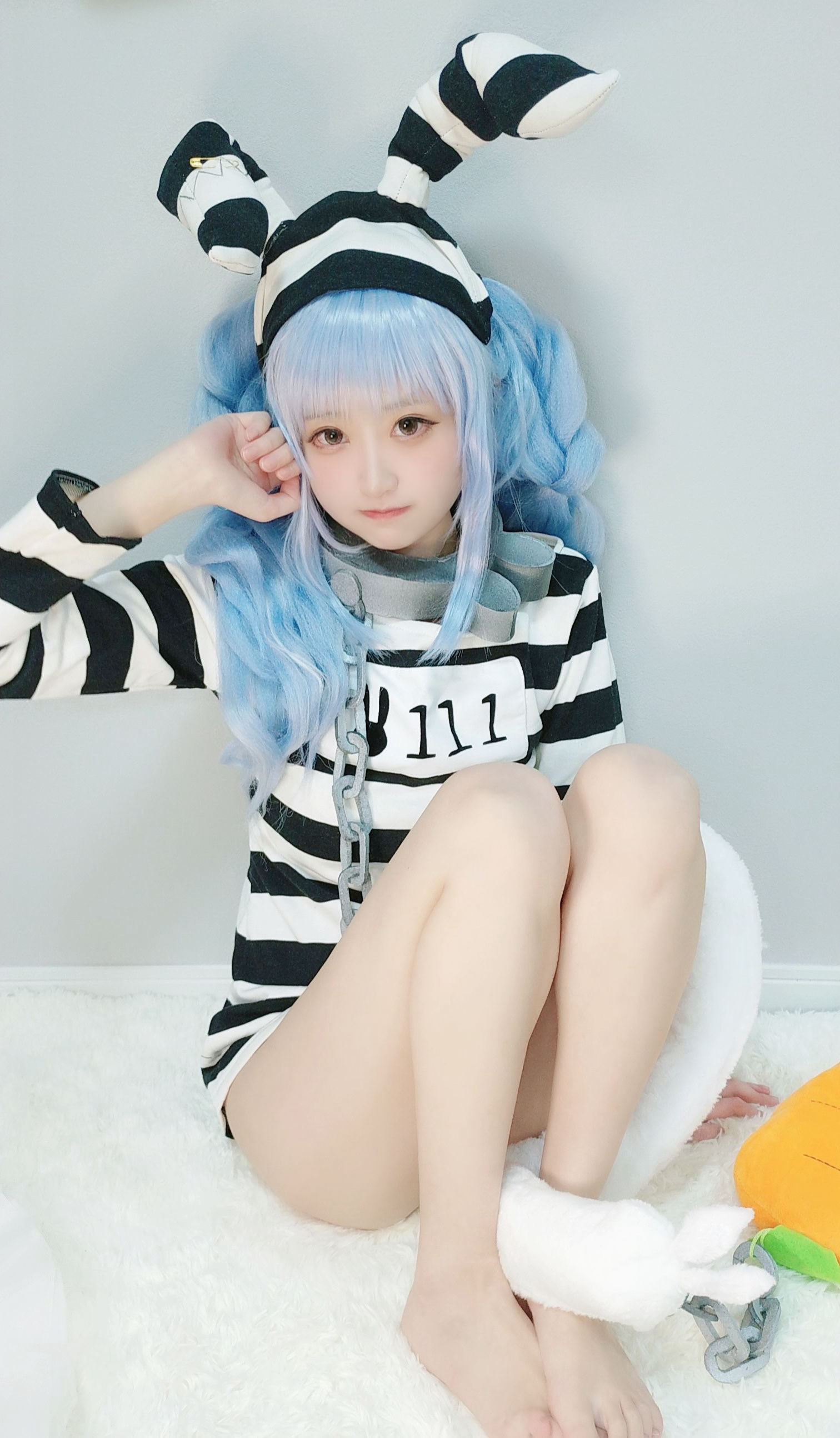 千阳(ちよ) – 兔田佩可拉 [14P] - 秀人网免费无水印在线套图写真