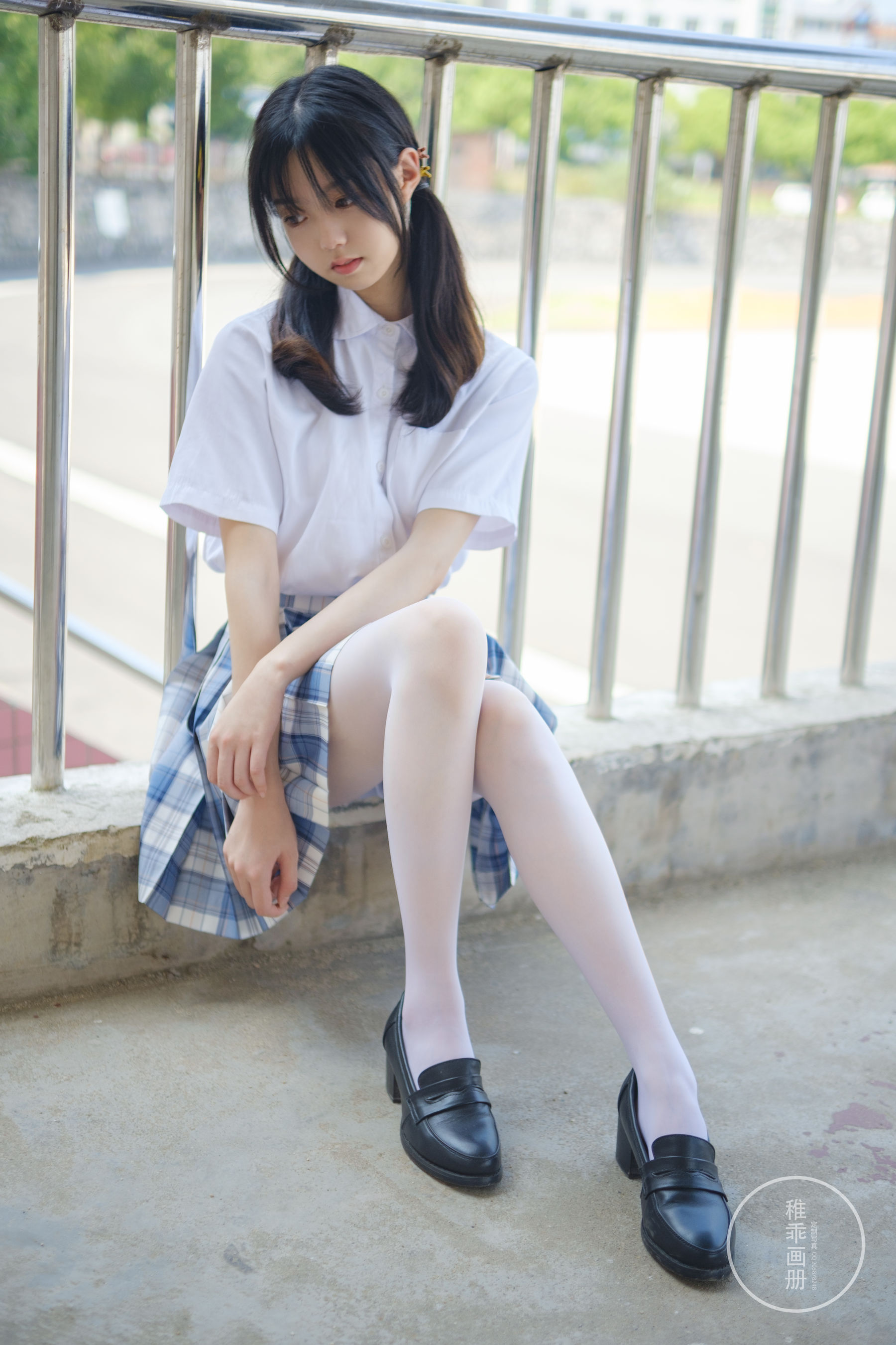 柴系小乖(稚乖画册) – 新年福利 [43P] - 秀人网免费无水印在线套图写真