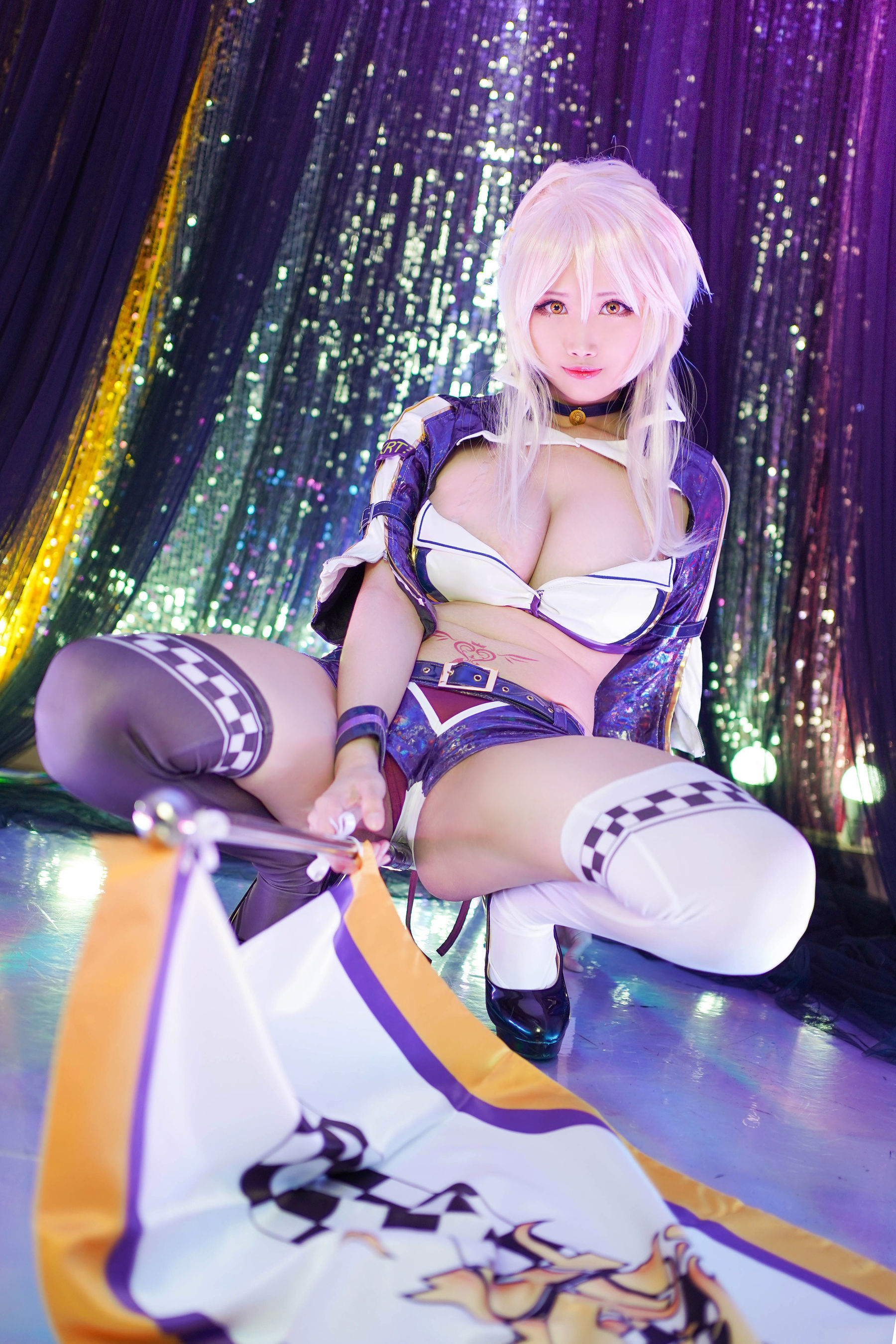 Coser萱-KaYa – 阿尔托莉雅 赛车 [15P] - 秀人网免费无水印在线套图写真