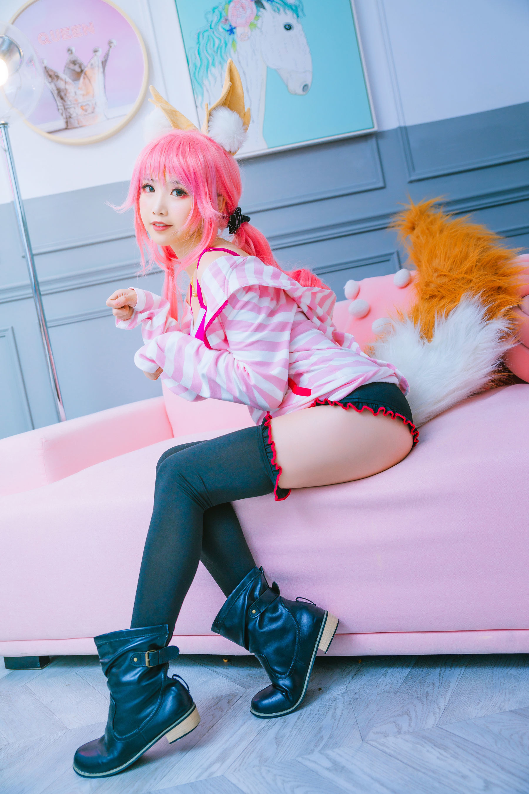 [萝莉COS] 面饼仙儿 – 玉藻前日常 [16P] - 秀人网免费无水印在线套图写真