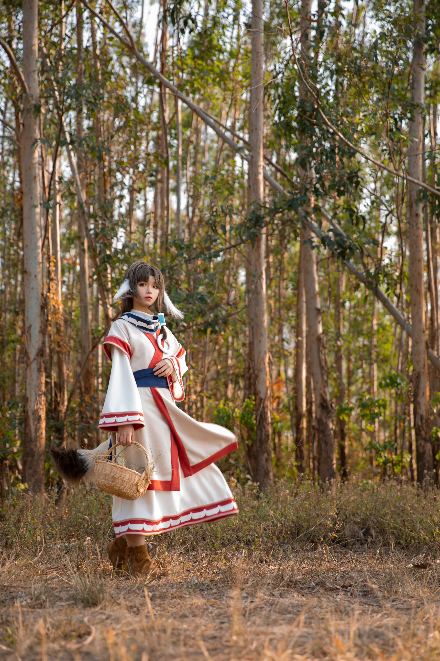 动漫博主G44不会受伤 – 艾露露 [17P] - 秀人网免费无水印在线套图写真