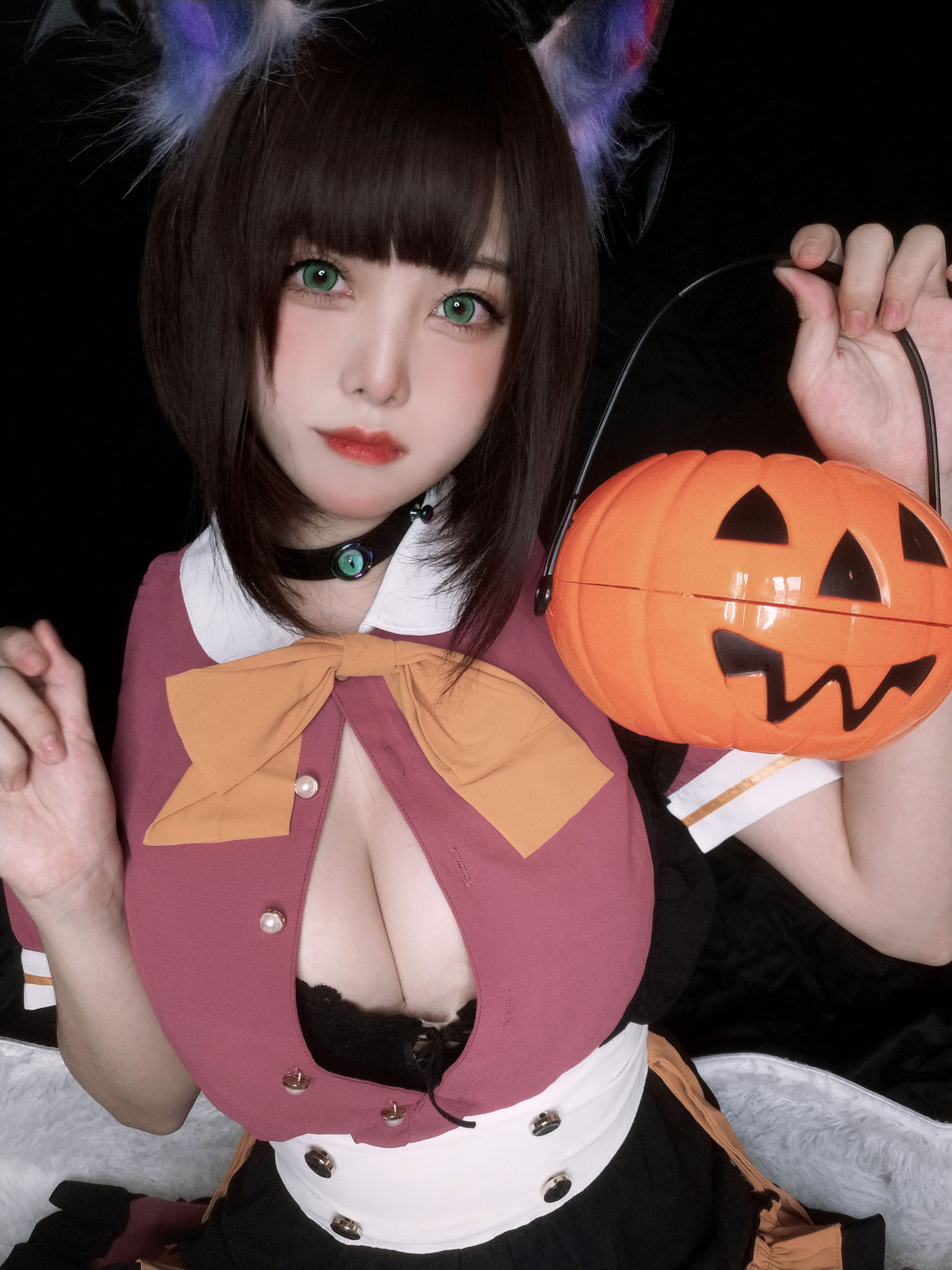 萌系小姐姐蜜汁猫裘 – 万圣节 [27P] - 秀人网免费无水印在线套图写真