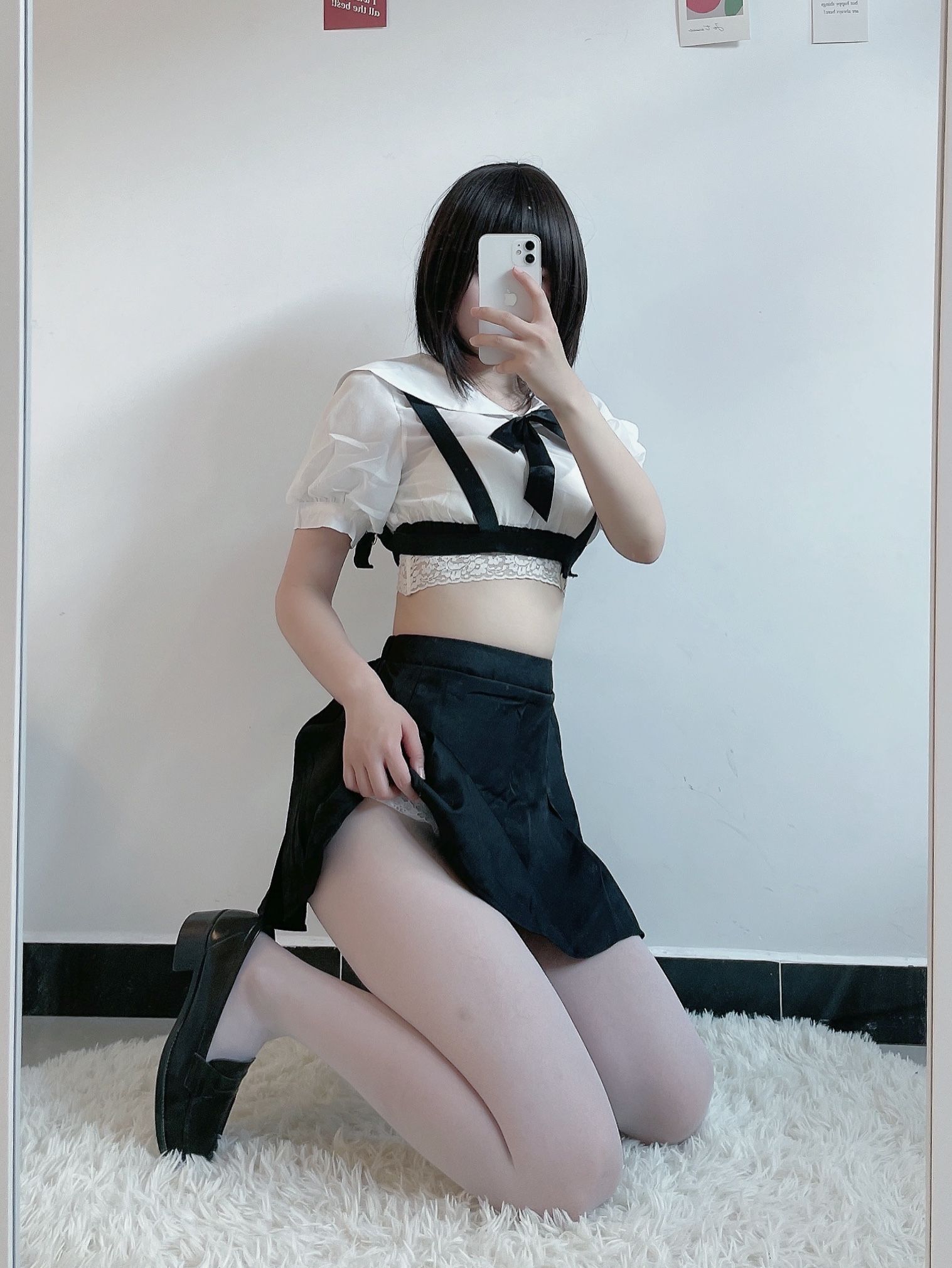 动漫博主田璐璐 – 白丝短裙 [100P] - 秀人网免费无水印在线套图写真