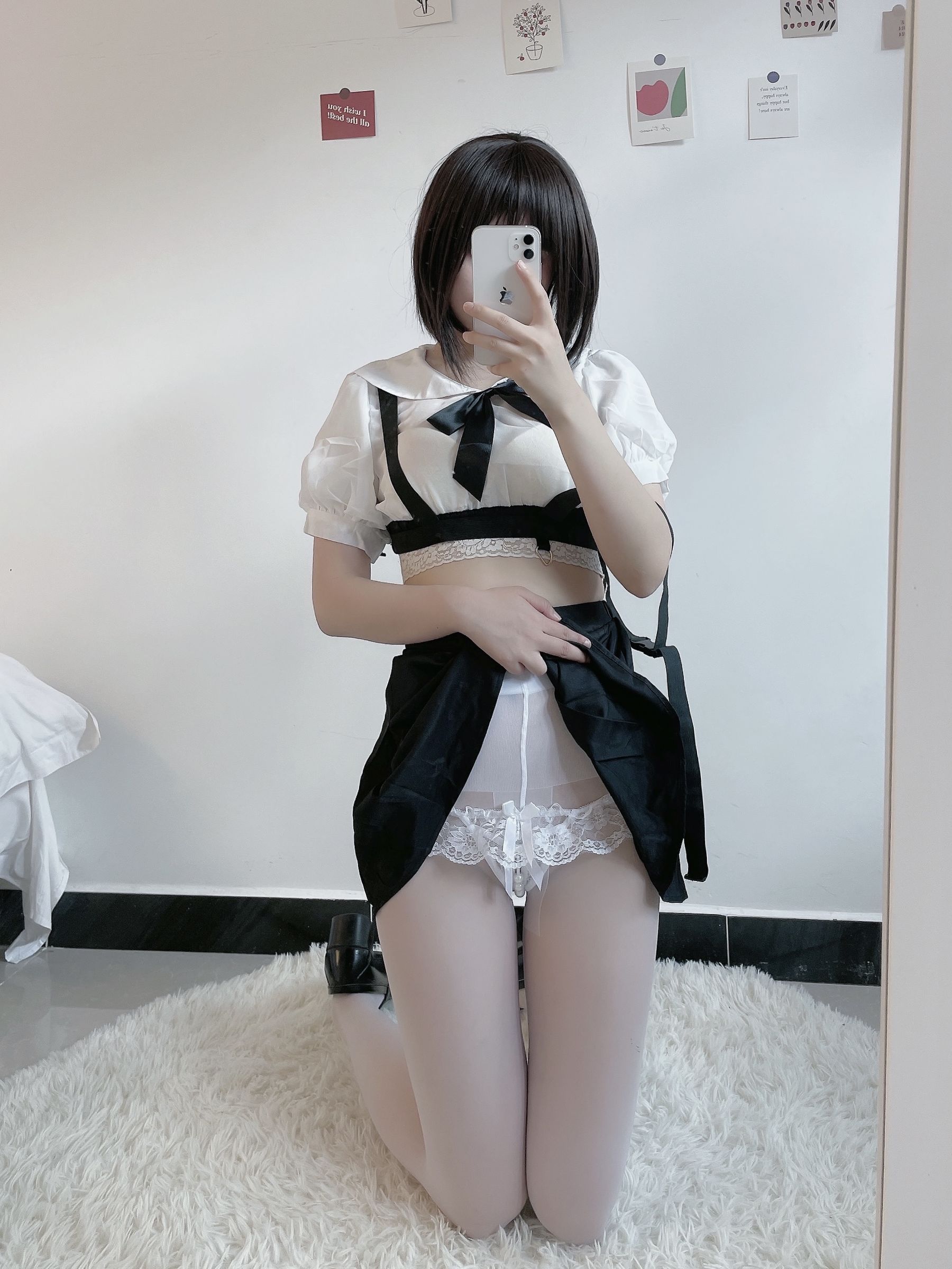 动漫博主田璐璐 – 白丝短裙 [100P] - 秀人网免费无水印在线套图写真