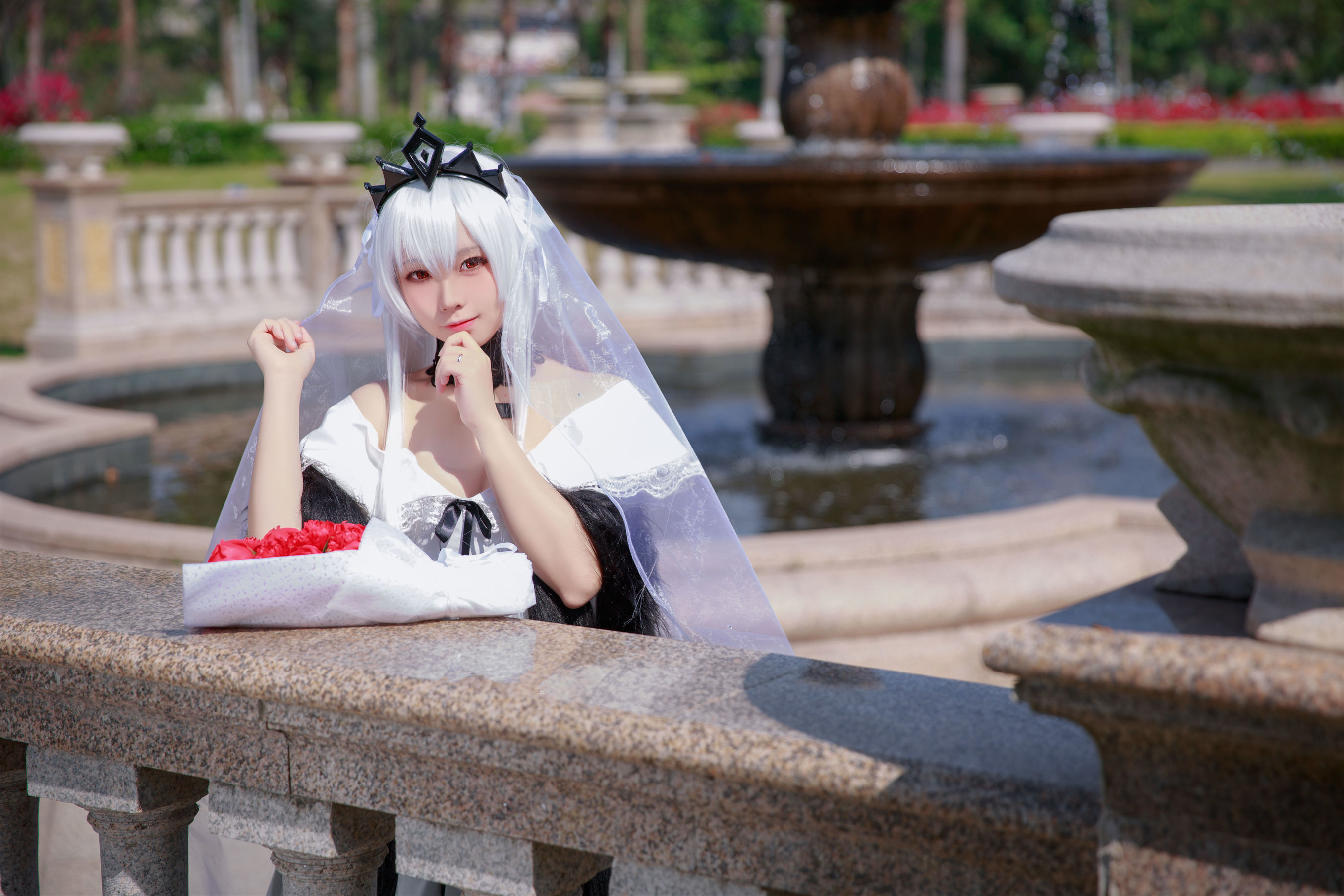 动漫博主G44不会受伤 – 98K婚纱 德皇 [25P] - 秀人网免费无水印在线套图写真