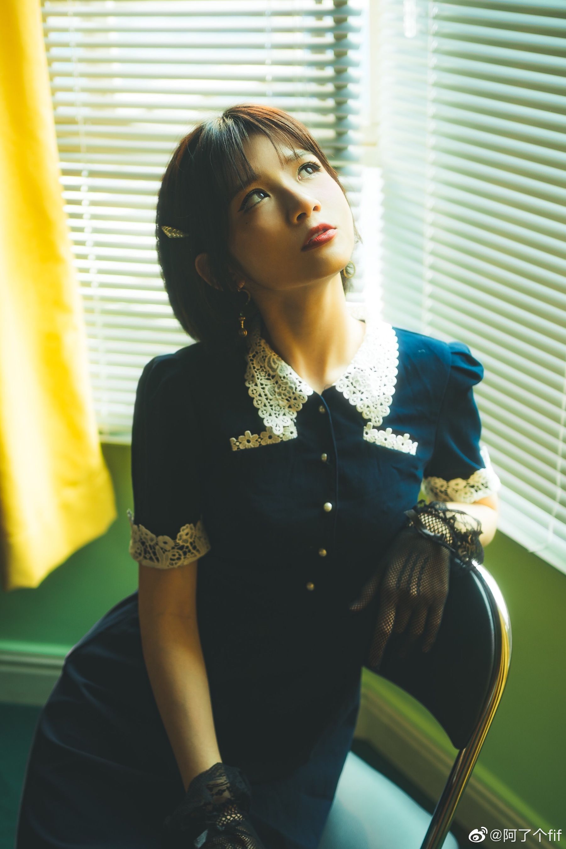 动漫博主阿了个fifi – 复古 [11P] - 秀人网免费无水印在线套图写真