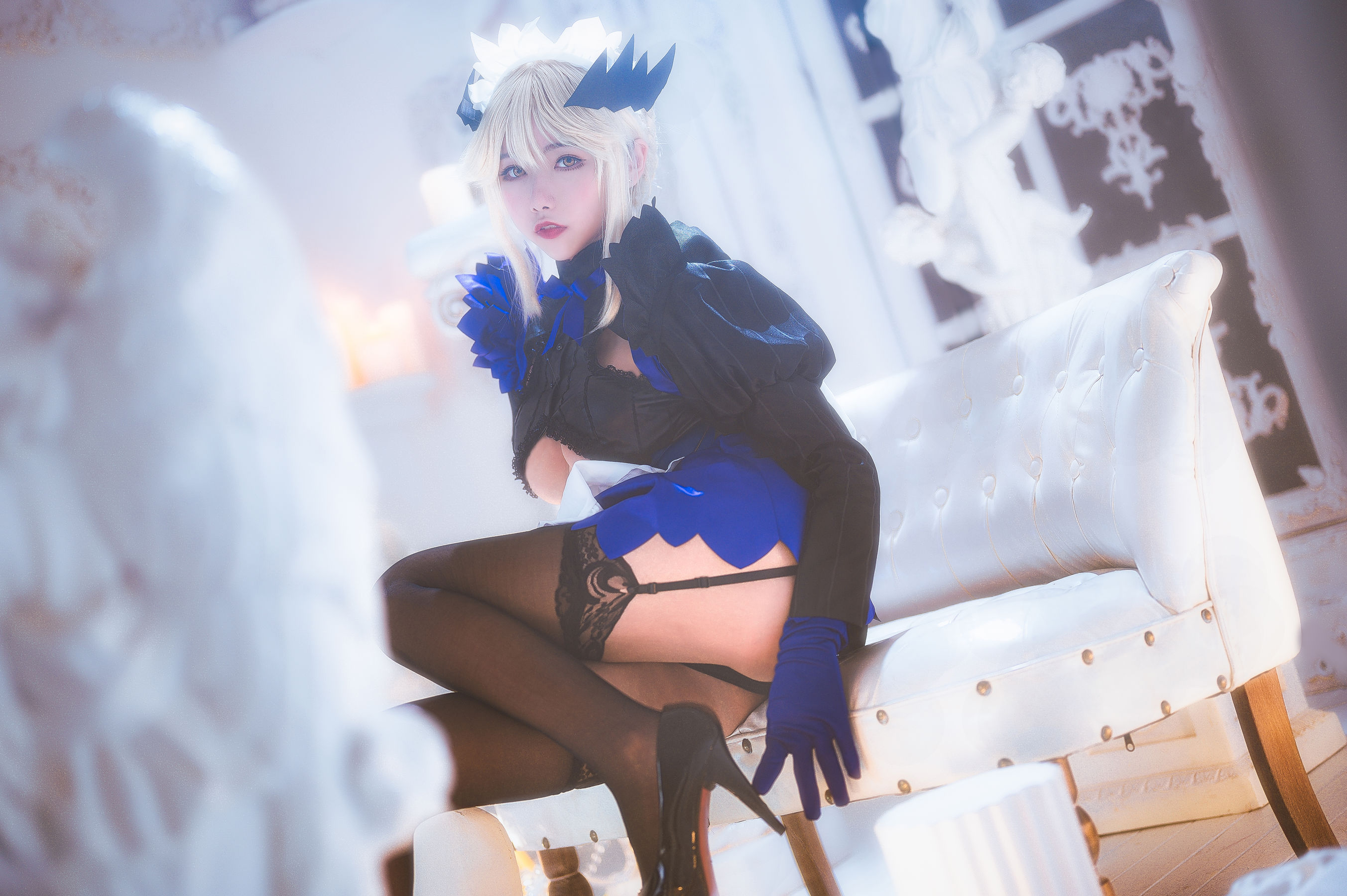 微博妹子Momoko葵葵 – 黑枪呆女仆 [20P] - 秀人网免费无水印在线套图写真