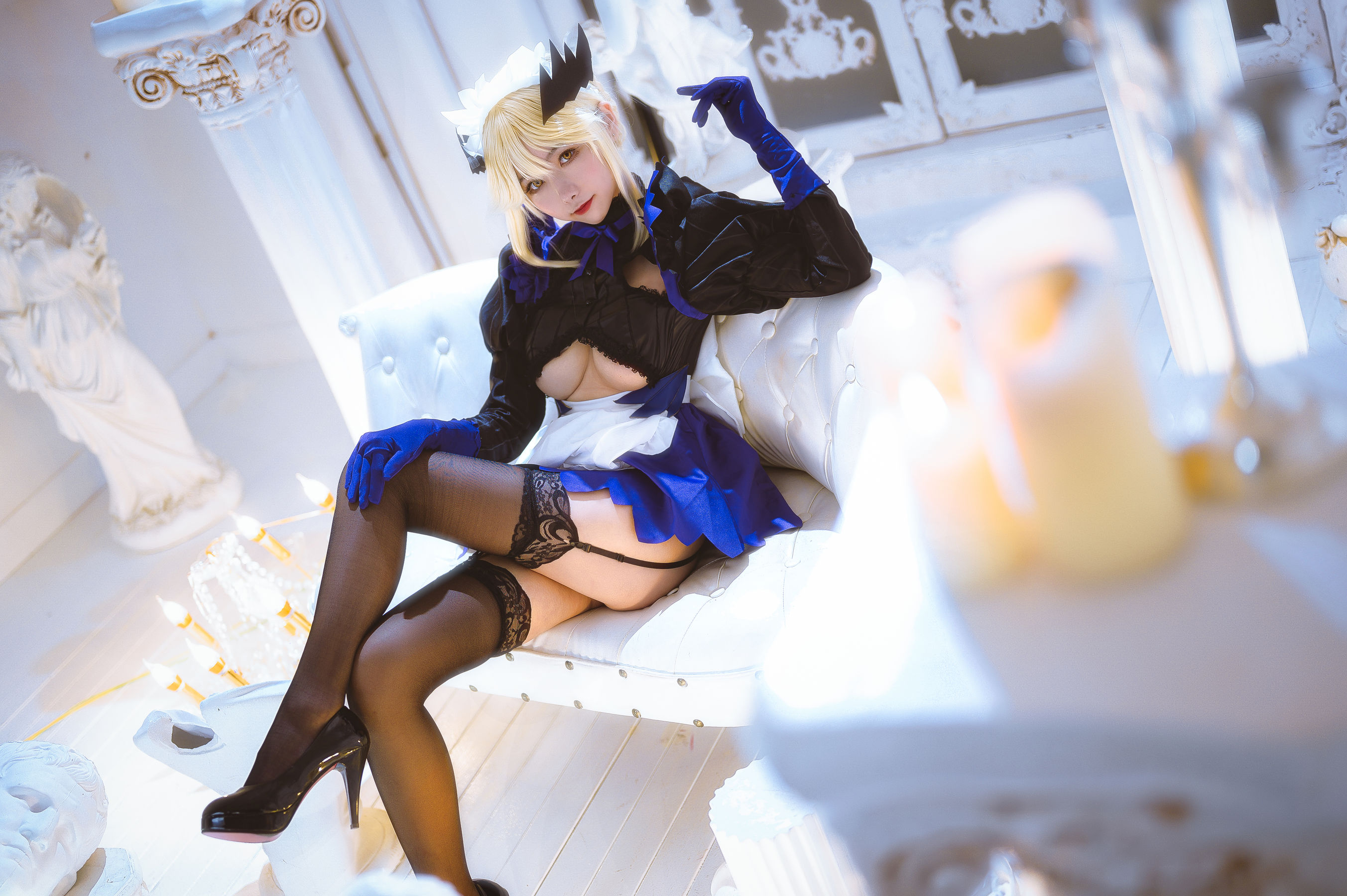 微博妹子Momoko葵葵 – 黑枪呆女仆 [20P] - 秀人网免费无水印在线套图写真