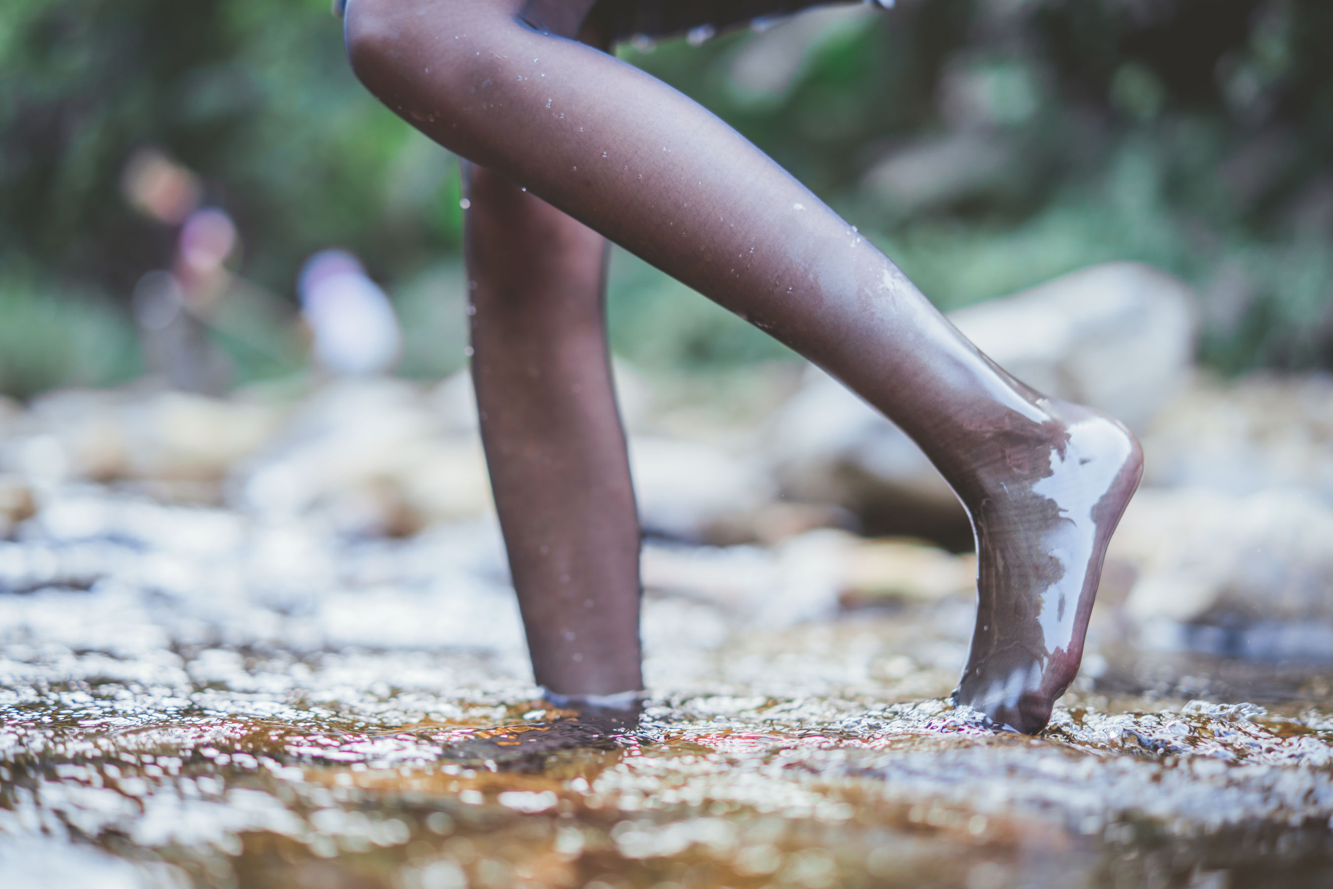 [萝莉COS] 桜桃喵《校服少女COSPLAY湿身系列》 [75P] - 秀人网免费无水印在线套图写真