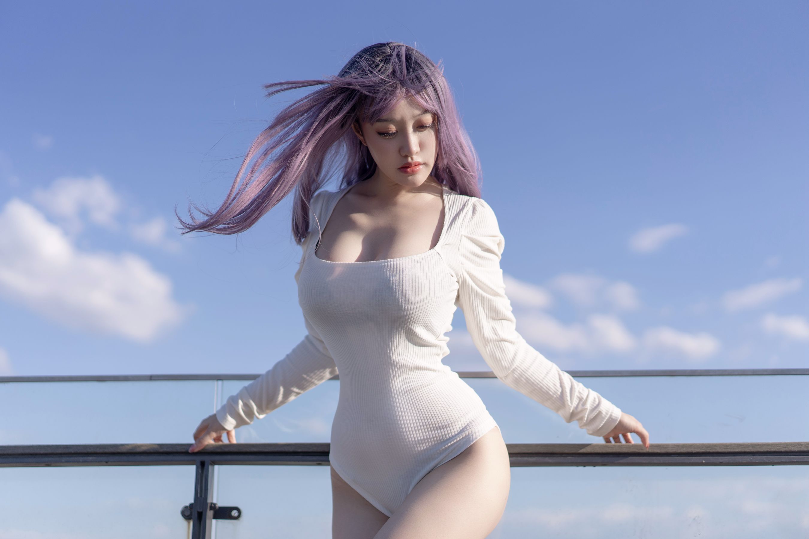 动漫博主脱尾巴Mizuki – 天台 [43P] - 秀人网免费无水印在线套图写真