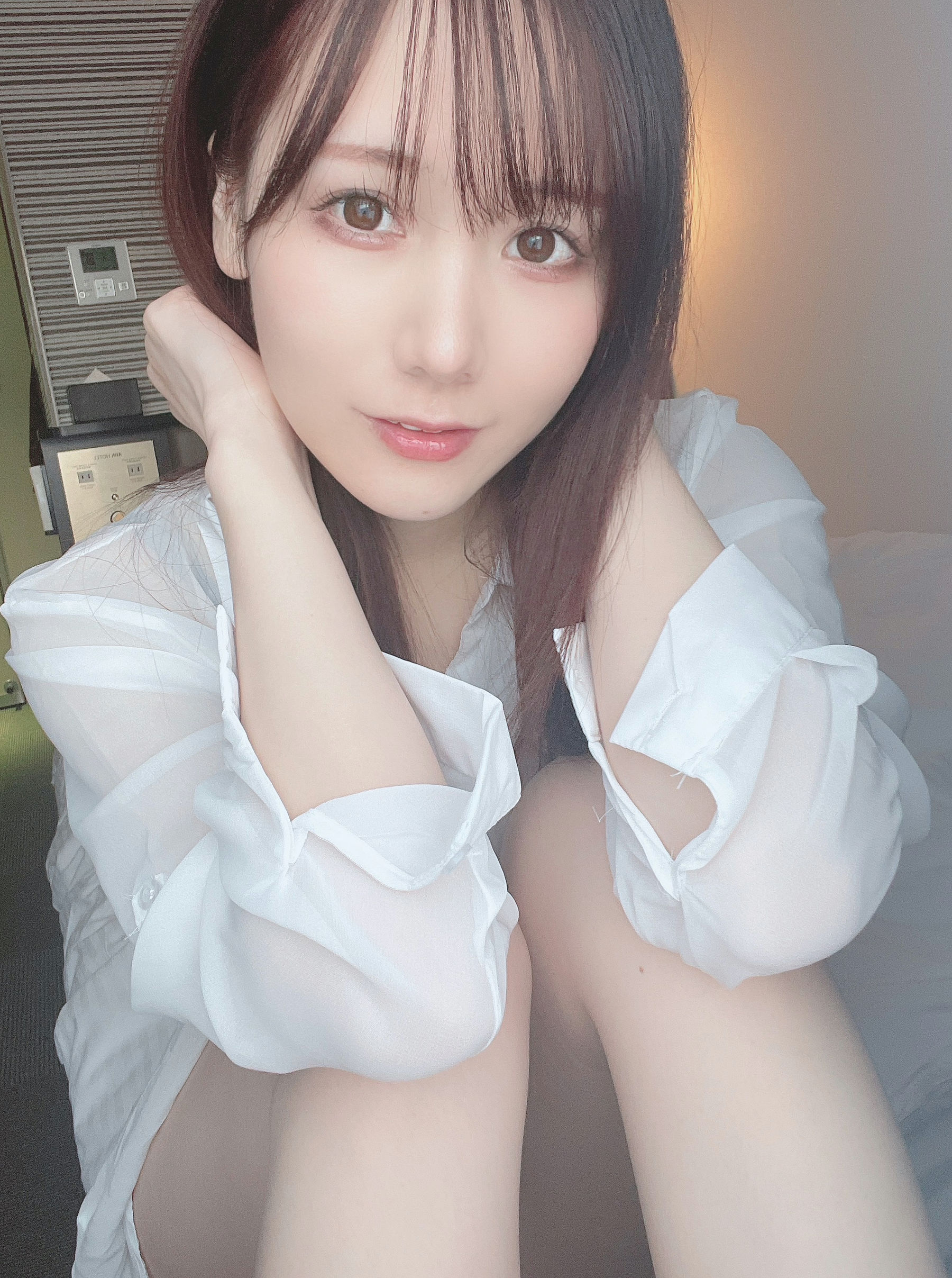 日本甜美COSERけんけん[fantia] 20220128-透けシャツ×ランジェリー [33P] - 秀人网免费无水印在线套图写真