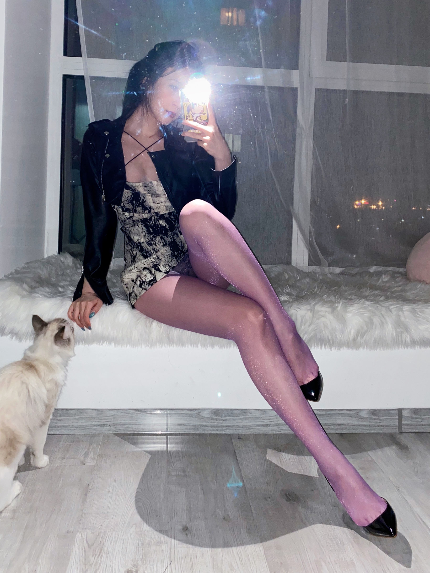 Coser小姐姐白银 – 人妻的仙女棒 [80P] - 秀人网免费无水印在线套图写真