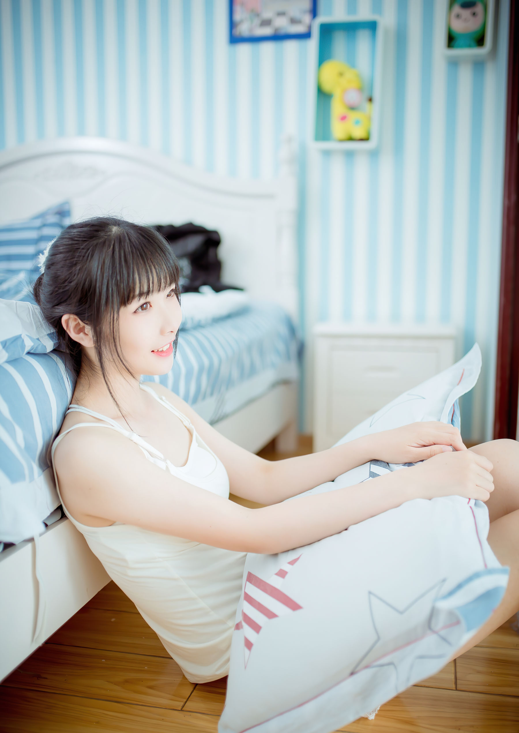 [Cosplay写真] 我才不是neko – 裸足 [16P] - 秀人网免费无水印在线套图写真