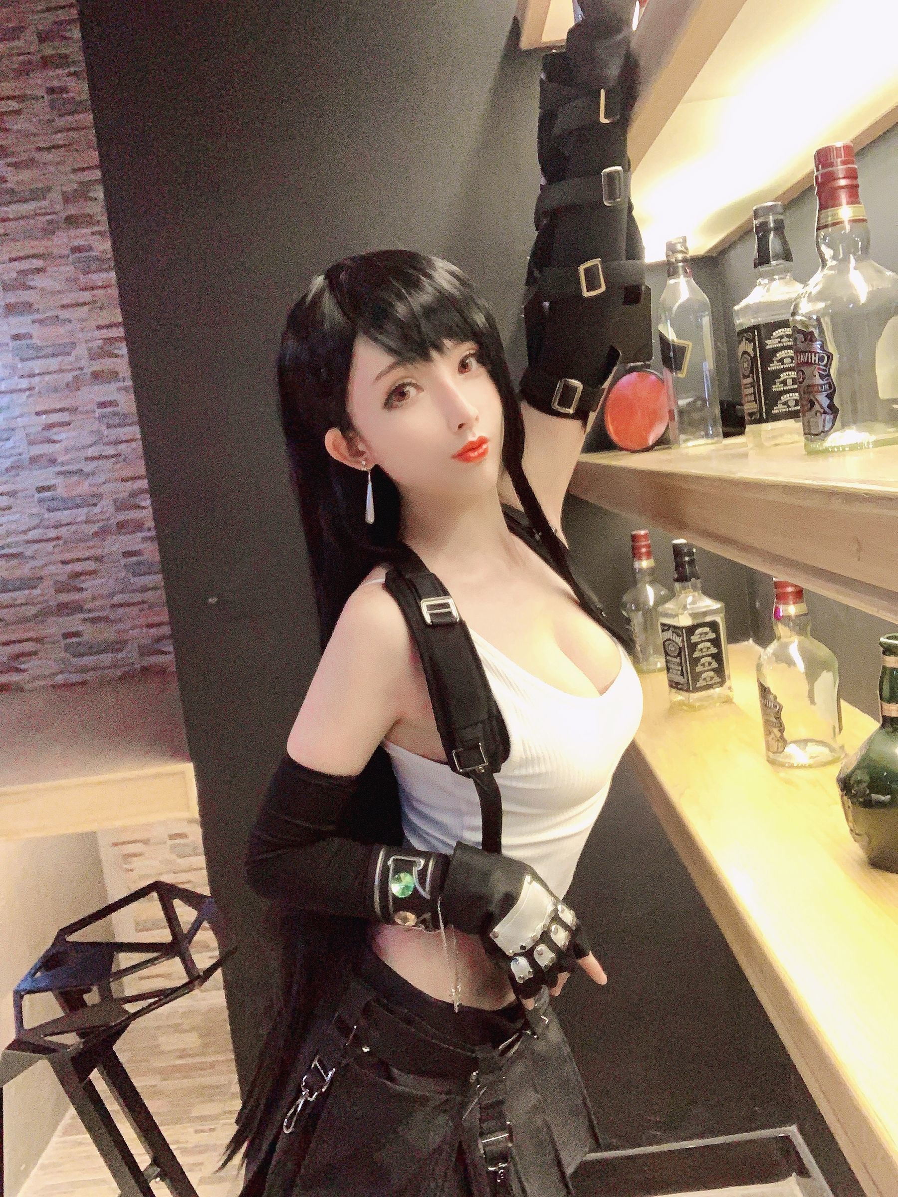 COS福利rioko凉凉子 – 蒂法自拍 [19P] - 秀人网免费无水印在线套图写真