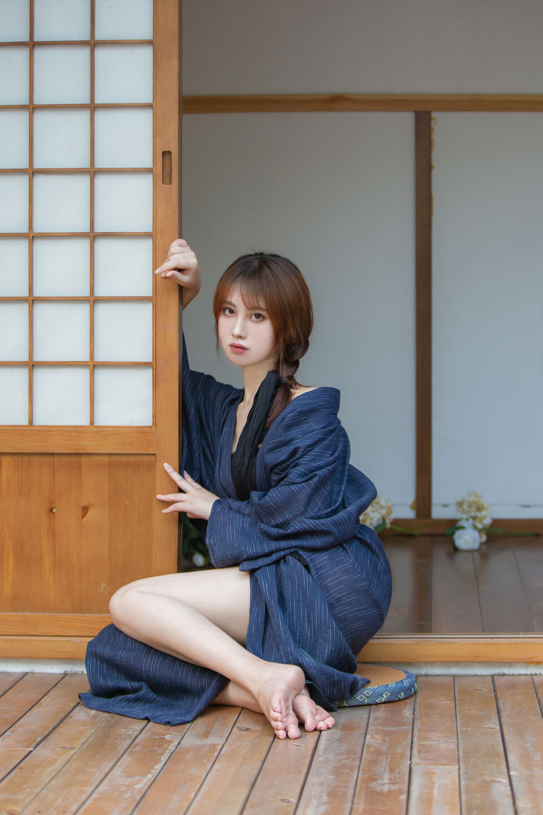 次元少女念雪ww – 蝶与刀 [25P] - 秀人网免费无水印在线套图写真