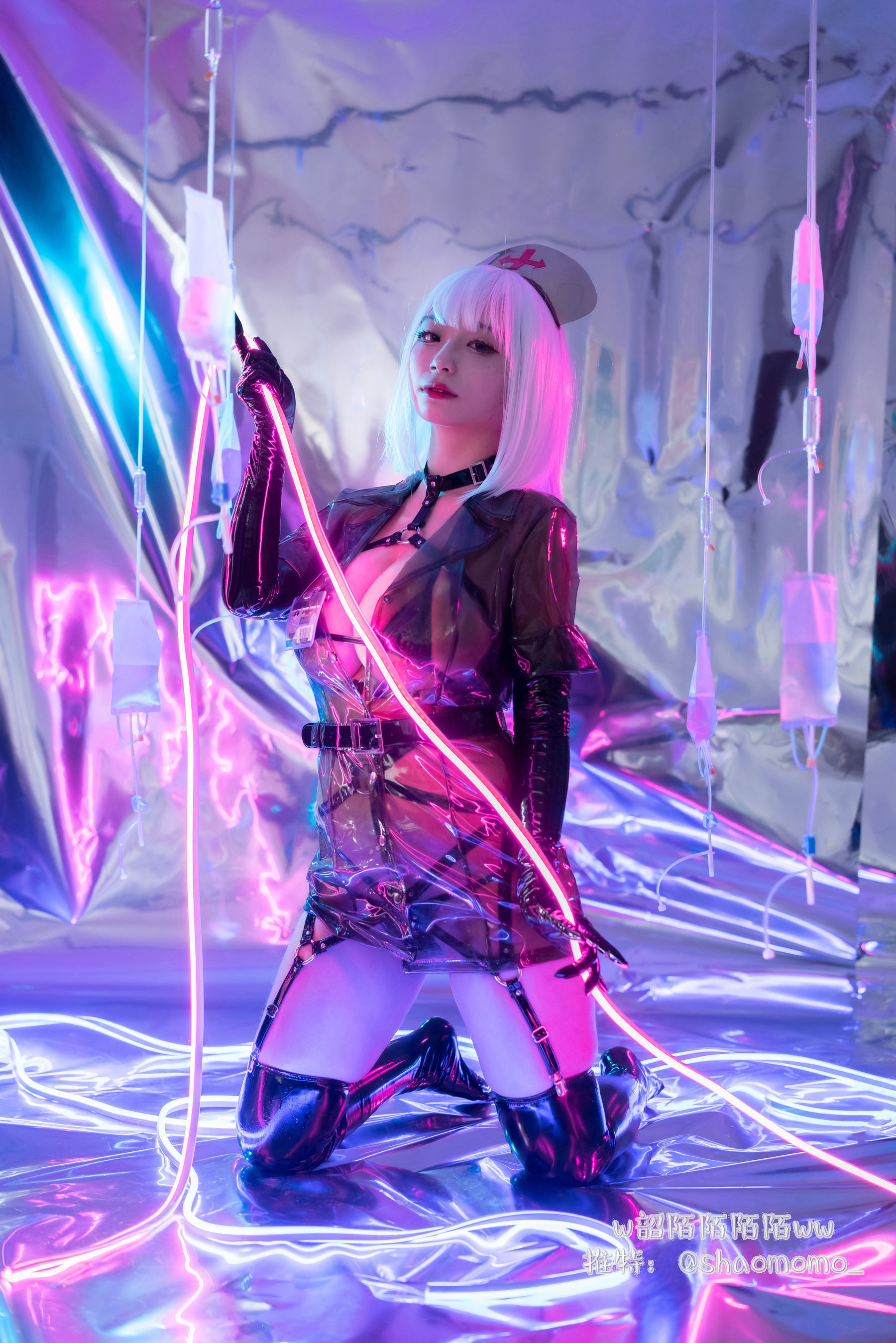 Cosplay美女韶陌陌 – 透明护士 [36P] - 秀人网免费无水印在线套图写真