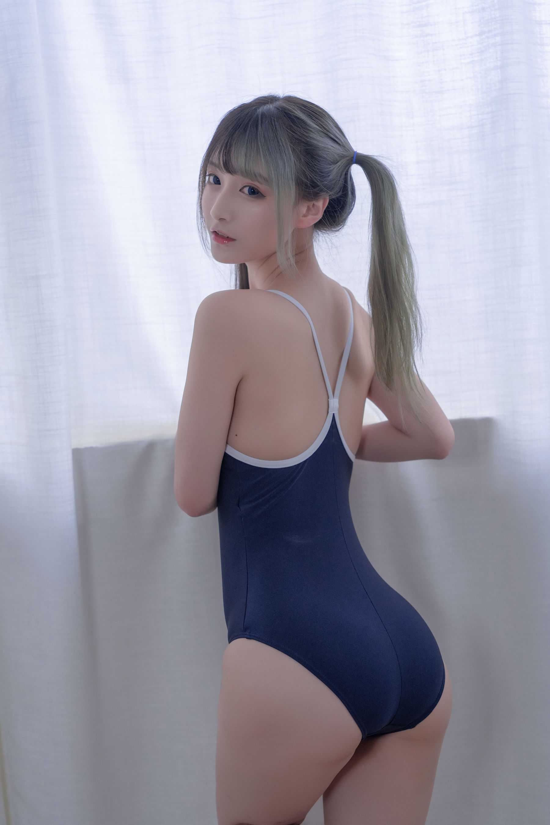 动漫博主铁板烧鬼舞w – 死库水 [20P] - 秀人网免费无水印在线套图写真