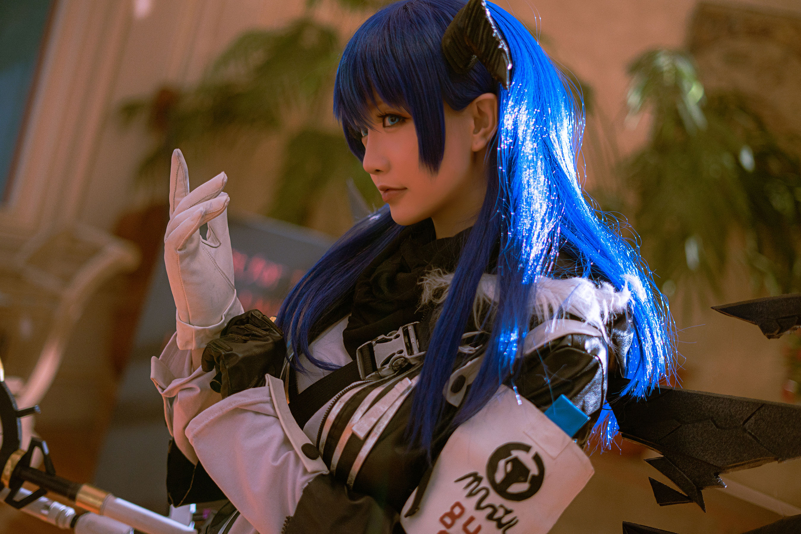 Coser小姐姐星之迟迟 – 明日方舟《莫斯提马》 [19P] - 秀人网免费无水印在线套图写真