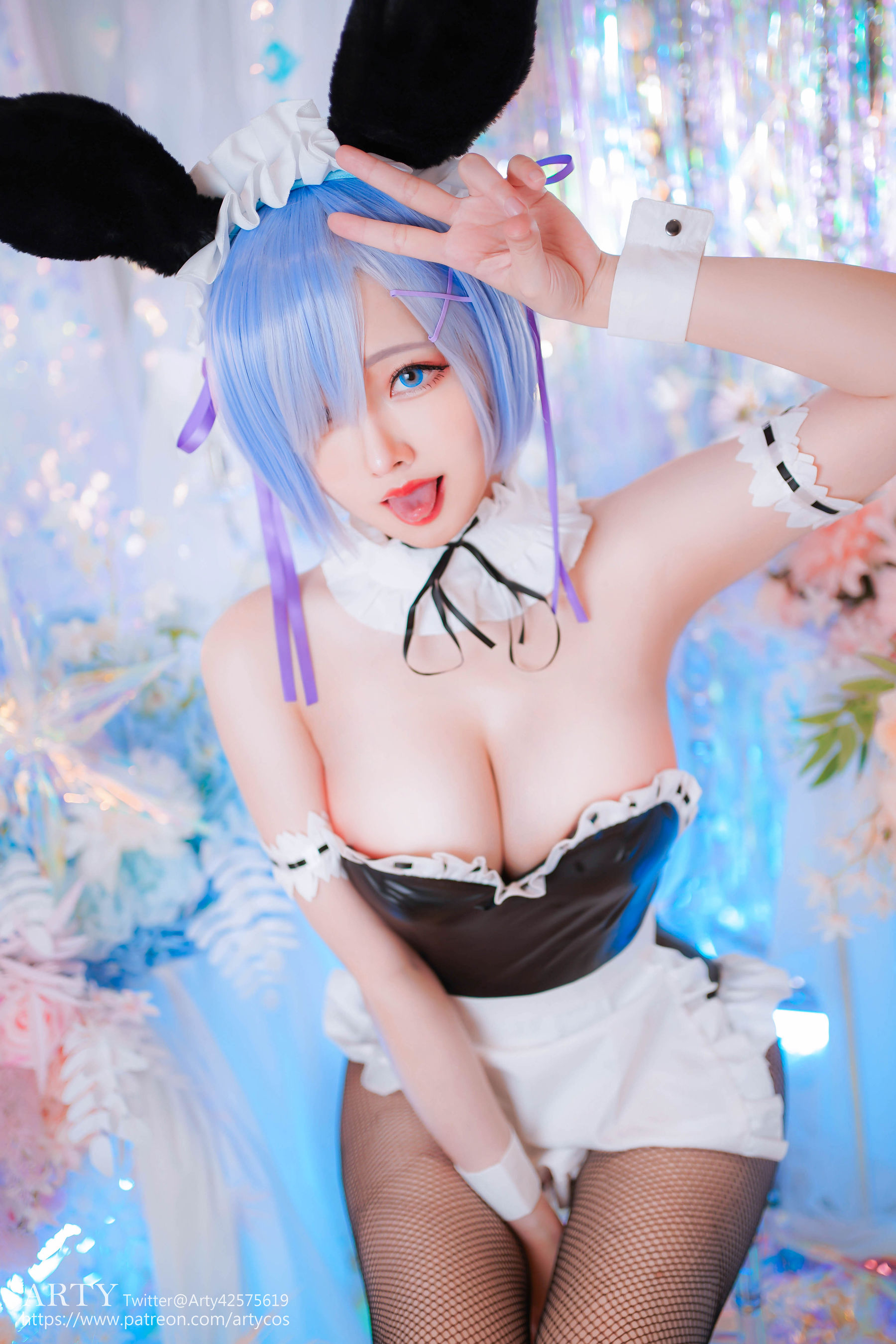 Arty亚缇 – REM bunny suit ver. (Re_Zero) [33P] - 秀人网免费无水印在线套图写真