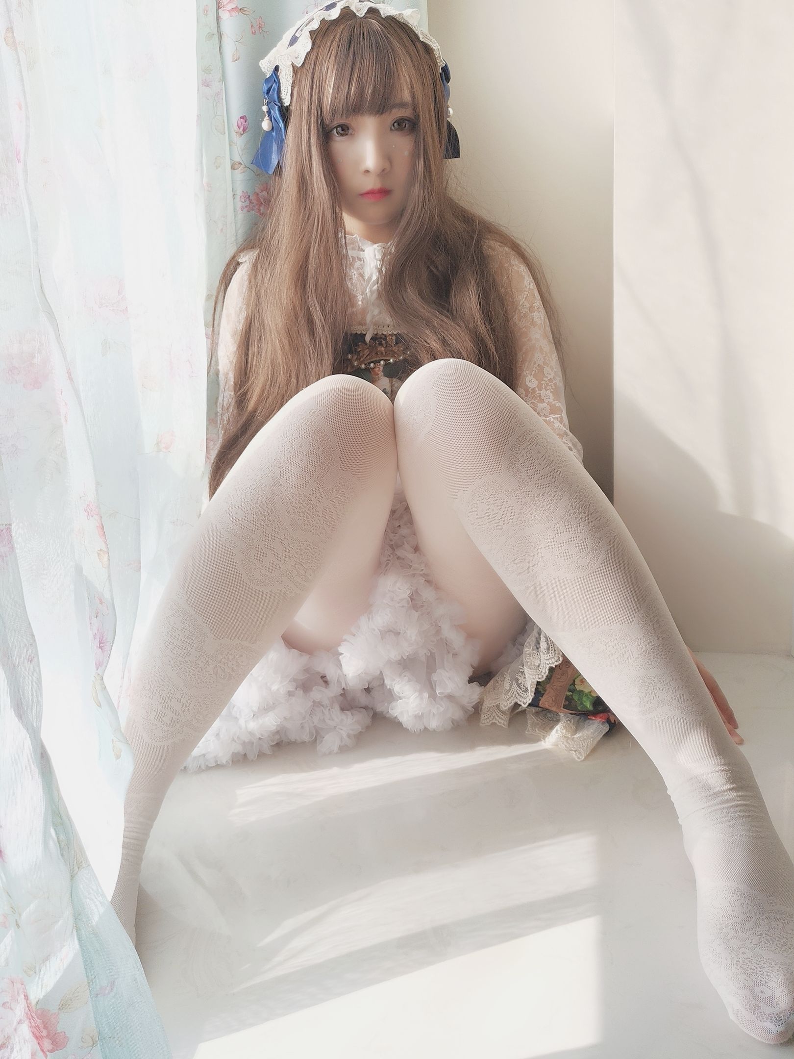 二次元美女古川kagura 凡尔赛少女 [7P] - 秀人网免费无水印在线套图写真