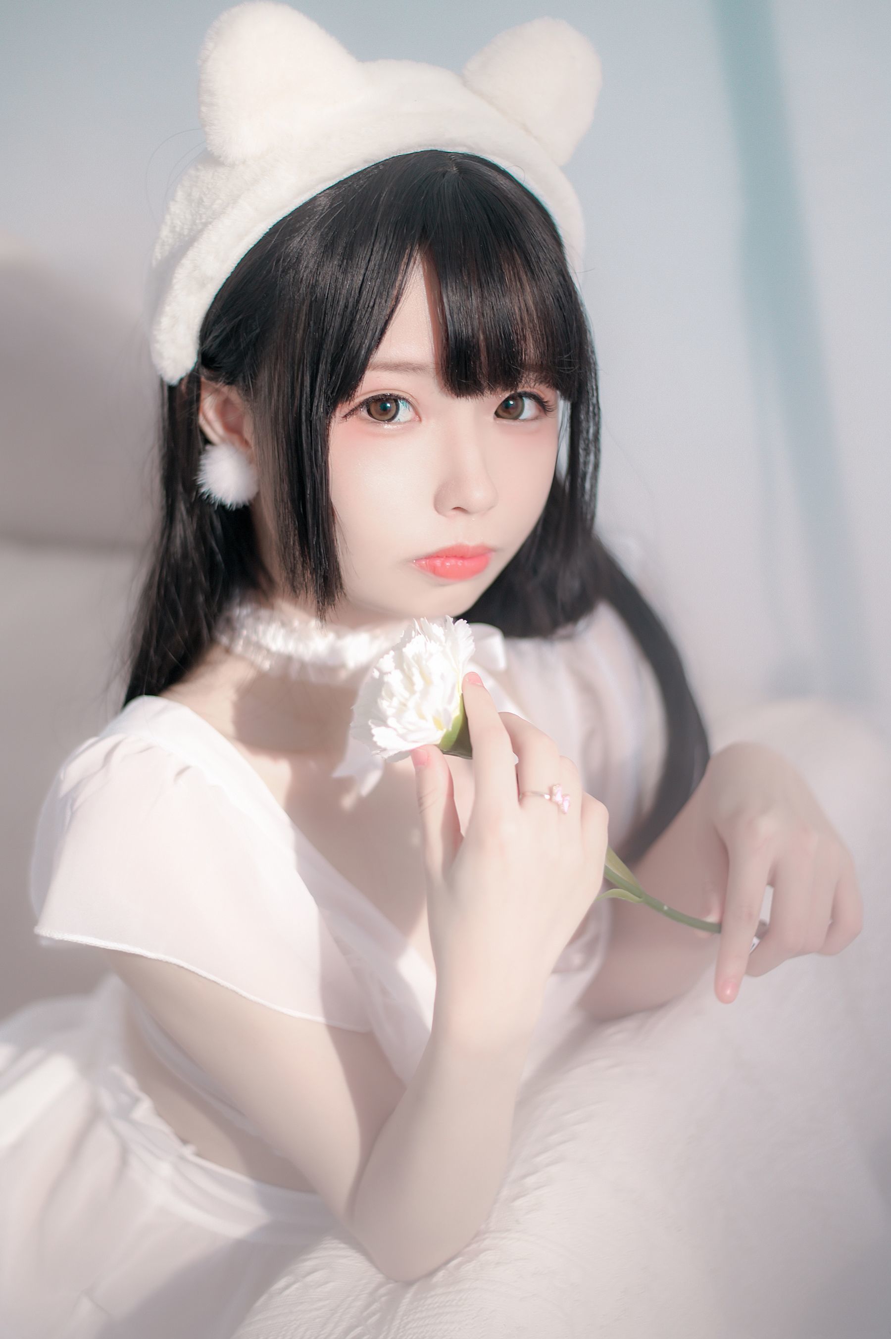 十万珍吱伏特福利 睡裙 [12P] - 秀人网免费无水印在线套图写真