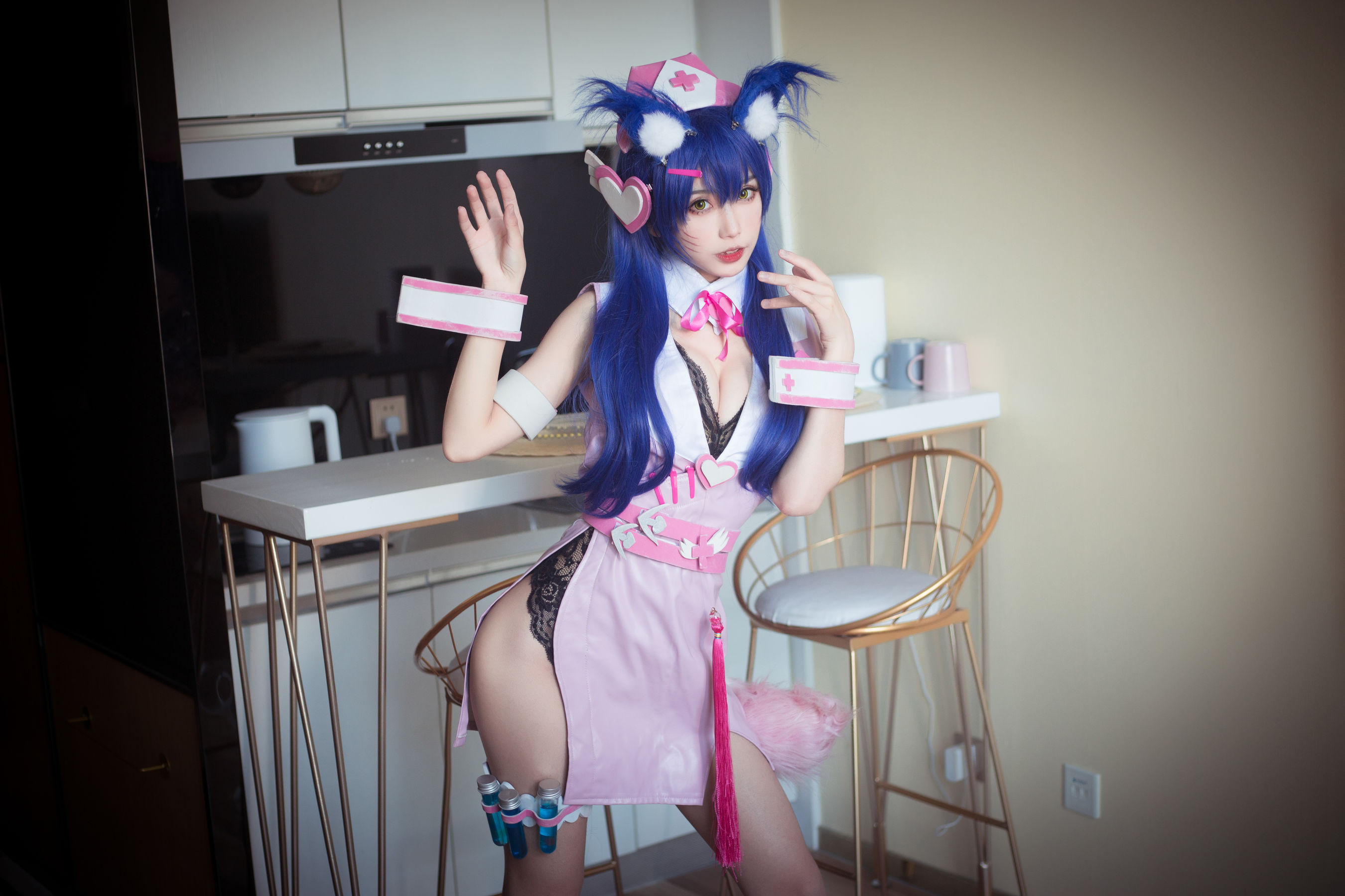 动漫博主清颜真德秀 – 阿狸护士 [30P] - 秀人网免费无水印在线套图写真