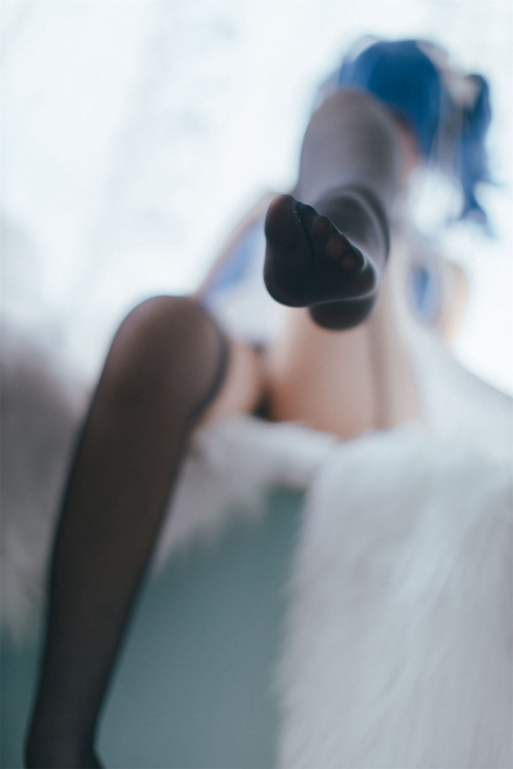 轩萧学姐 – 圣路易斯旗袍 [42P] - 秀人网免费无水印在线套图写真