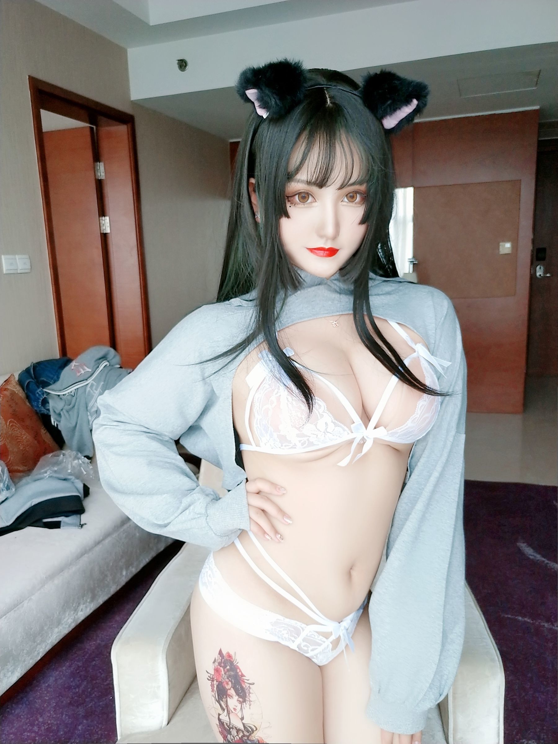 夏鸽鸽不想起床 猫耳 [49P] - 秀人网免费无水印在线套图写真