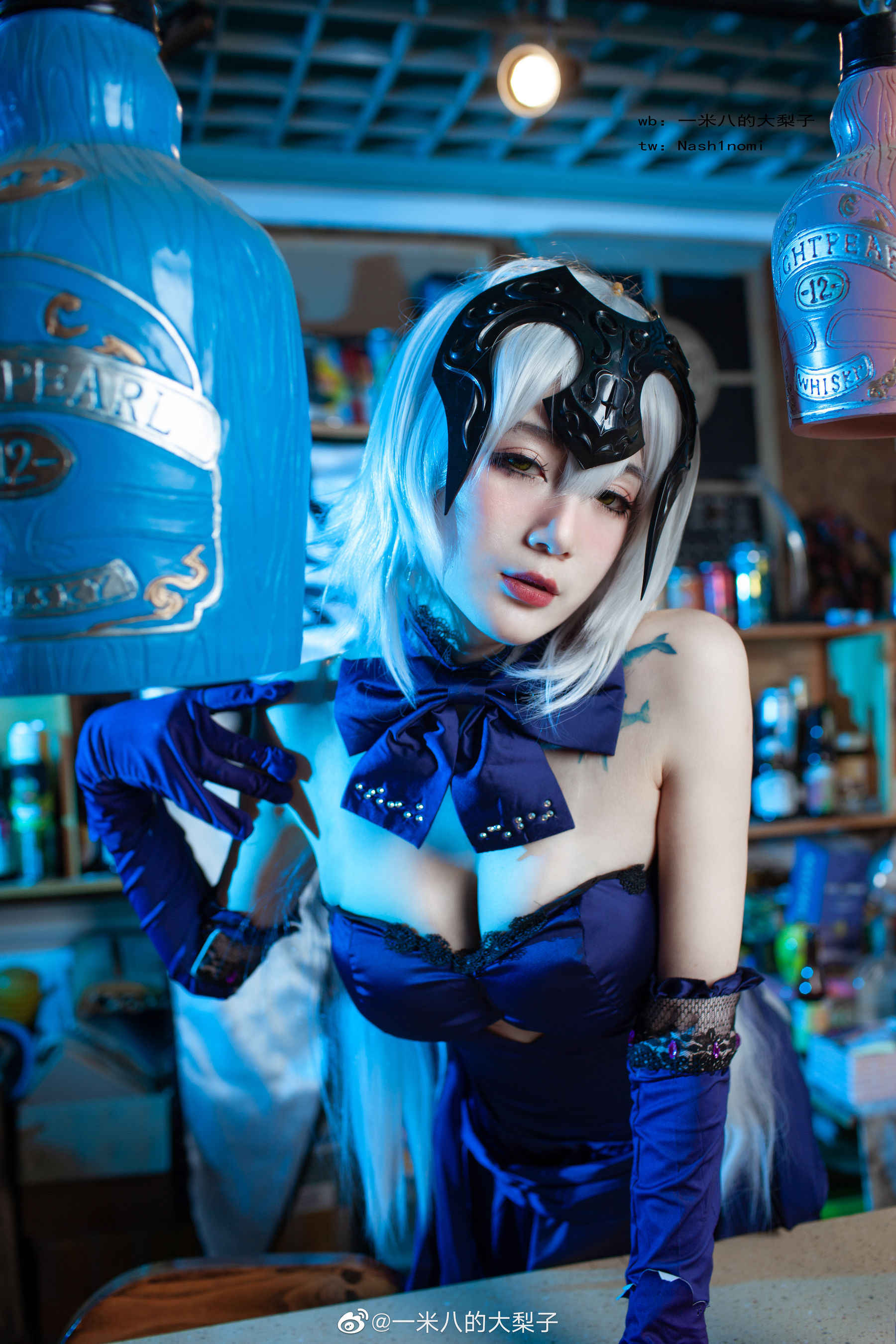 一米八的大梨子 – 黑贞晚餐 [9P] - 秀人网免费无水印在线套图写真