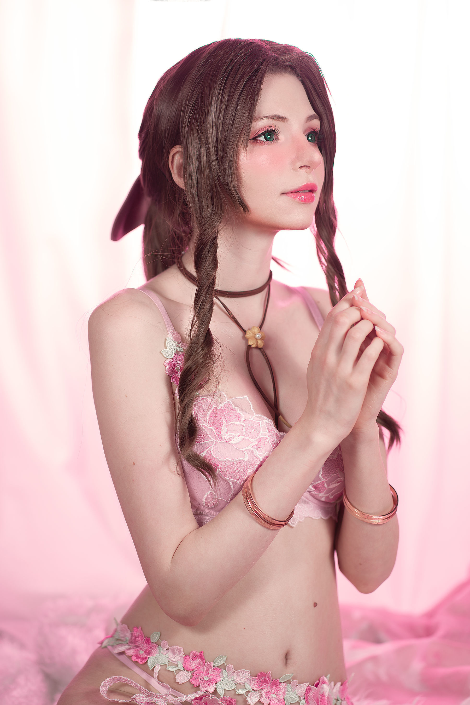 Peach milky – Aerith Lingerie [30P] - 秀人网免费无水印在线套图写真