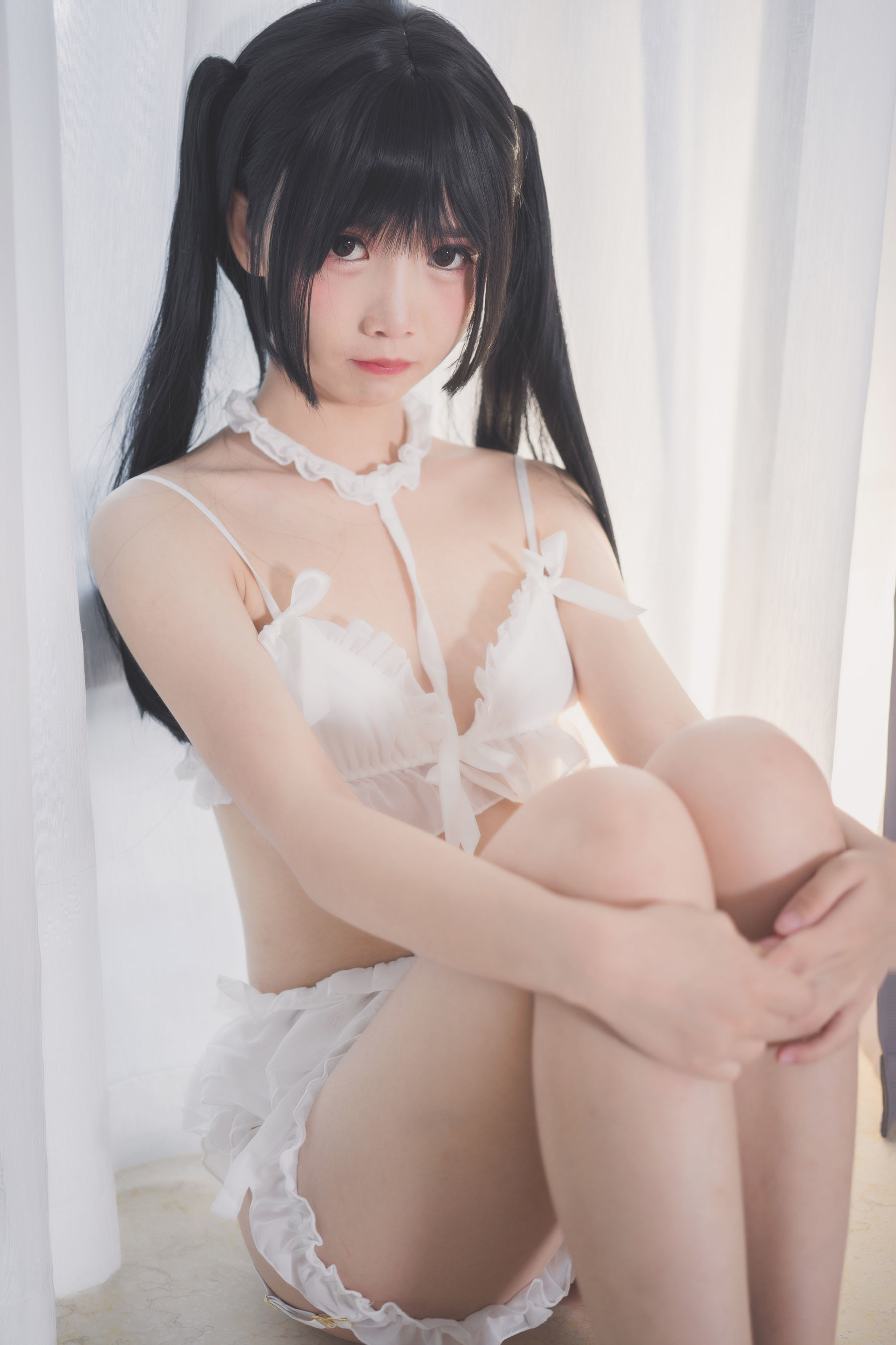 [萝莉COS] 面饼仙儿 – 脑内少女 白内衣 [17P] - 秀人网免费无水印在线套图写真