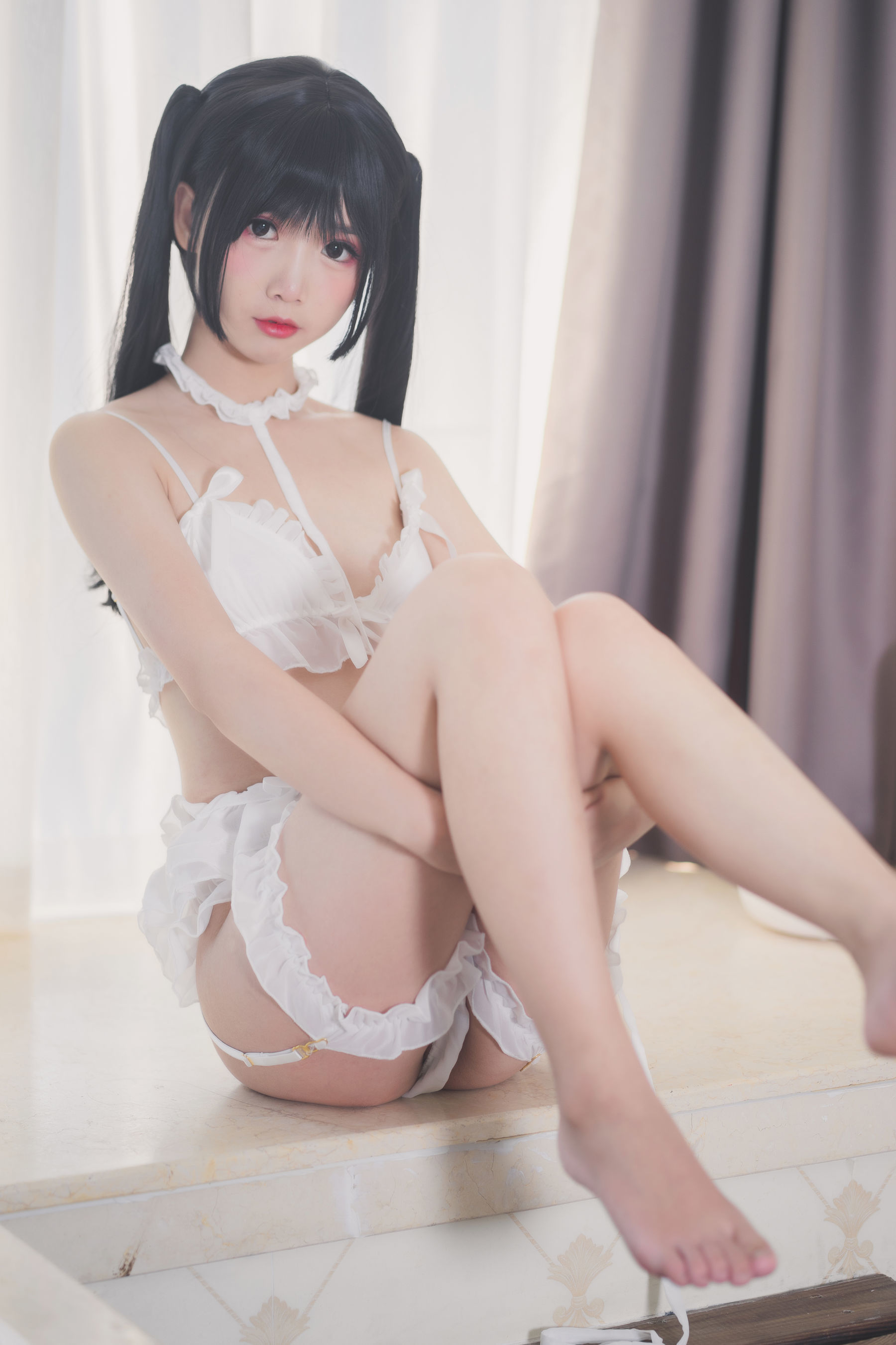[萝莉COS] 面饼仙儿 – 脑内少女 白内衣 [17P] - 秀人网免费无水印在线套图写真