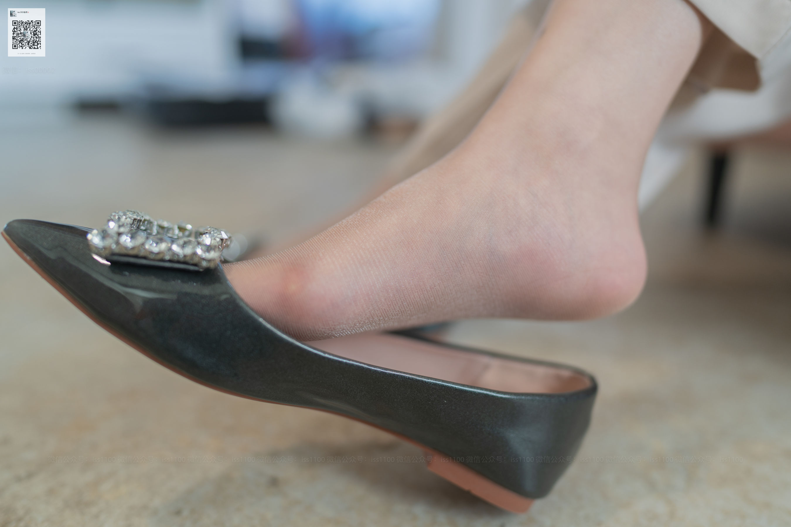 [ISS系列] 铭铭 超薄隐形全透明连裤袜 [92P] - 秀人网免费无水印在线套图写真