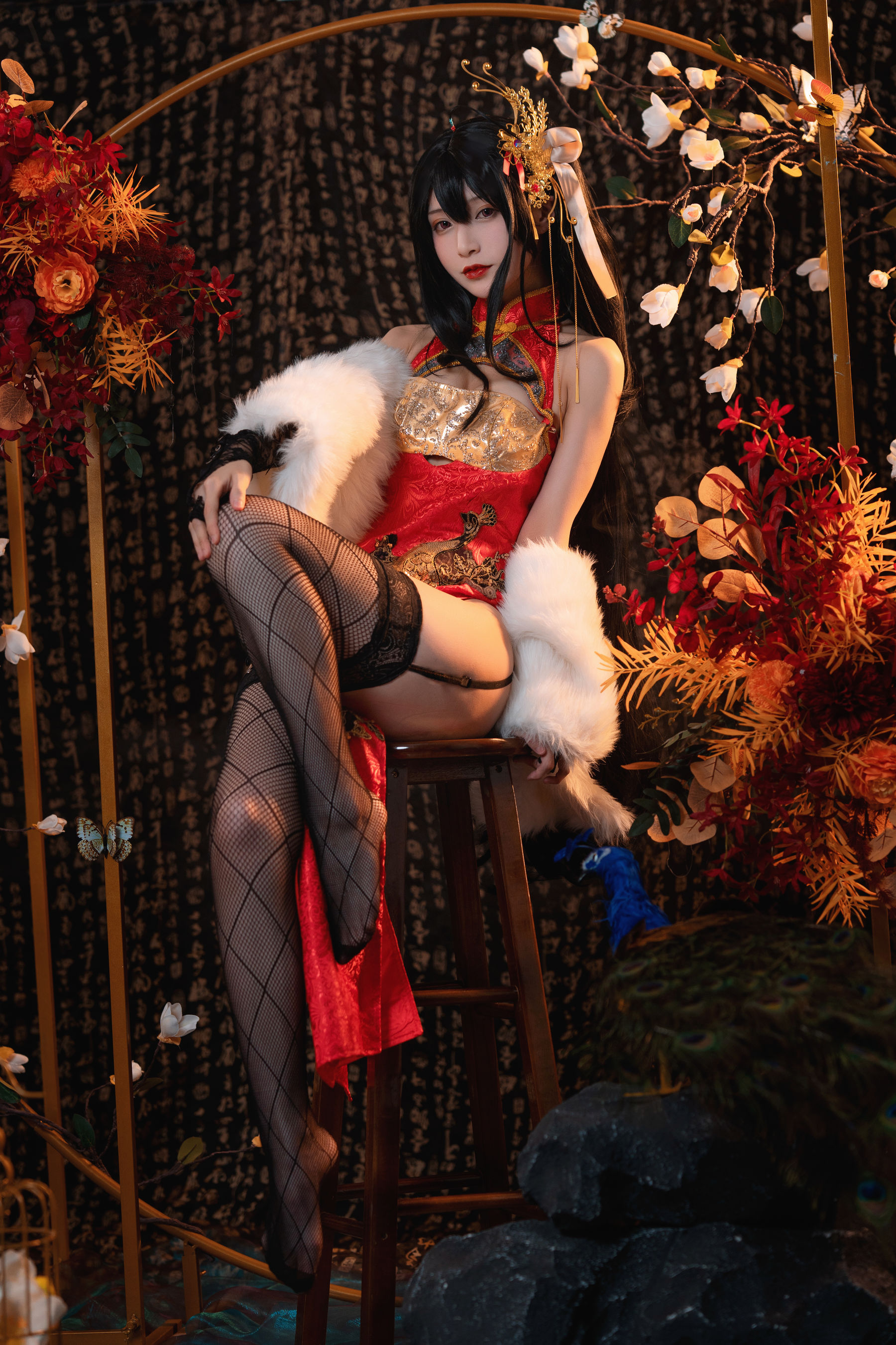 动漫博主铁板烧鬼舞w – 大凤旗袍 [30P] - 秀人网免费无水印在线套图写真