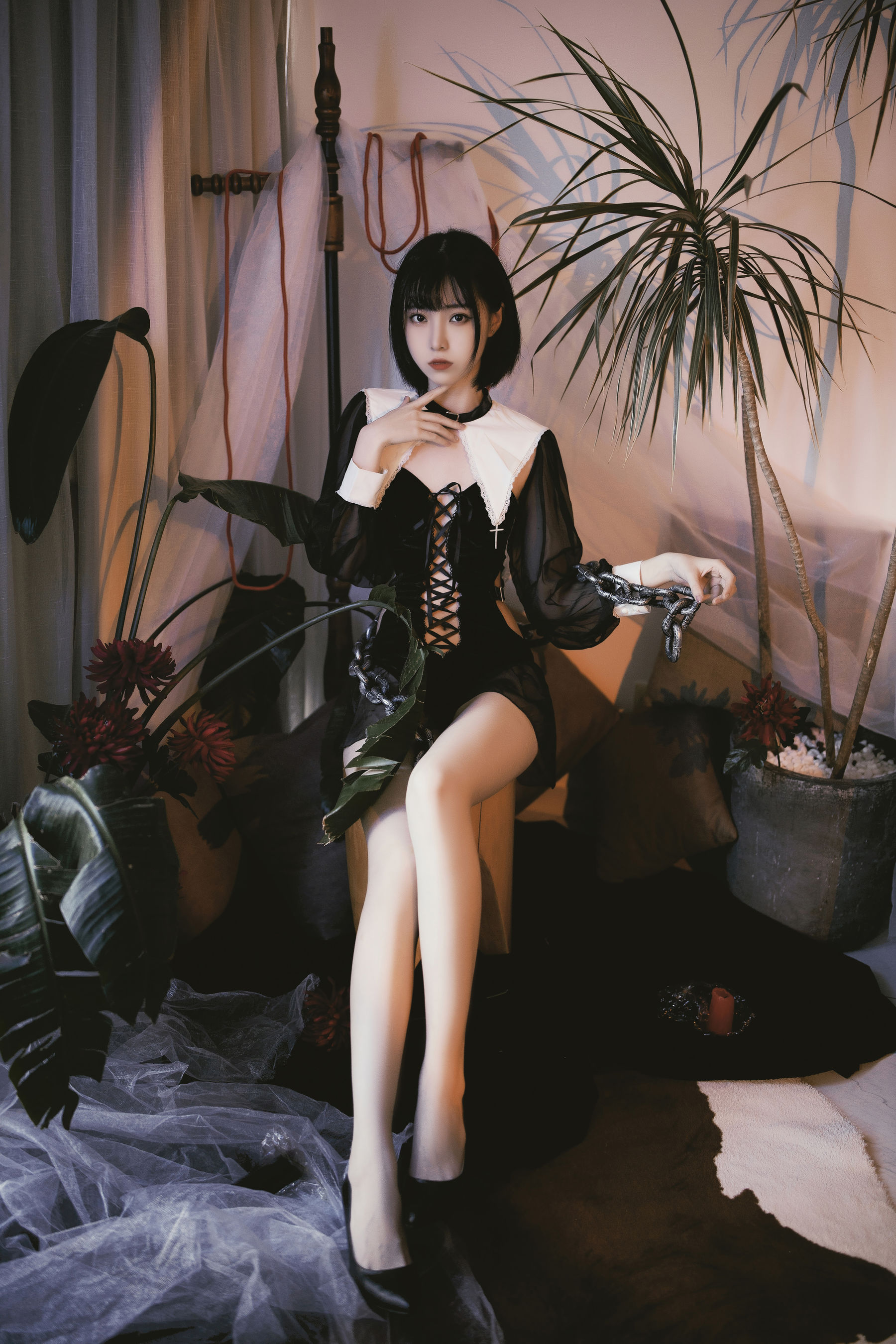 许岚(叁月life) – 修女创作 [37P] - 秀人网免费无水印在线套图写真